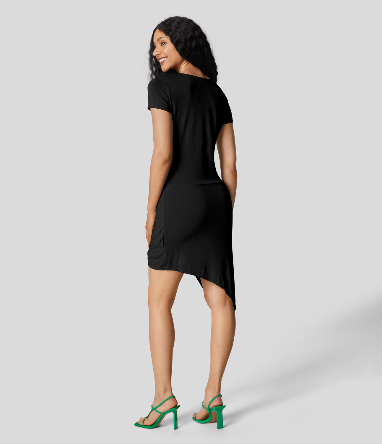 Halara Round Neck Short Sleeve Twisted Asymmetric Hem Midi Casual Dress Casual Dress - Black - slip dress beach dress ruched dress
Halara Round Neck Short Sleeve Twisted Asymmetric Hem Midi Casual Dress Casual Dress - Black - slip dress beach dress ruched dress