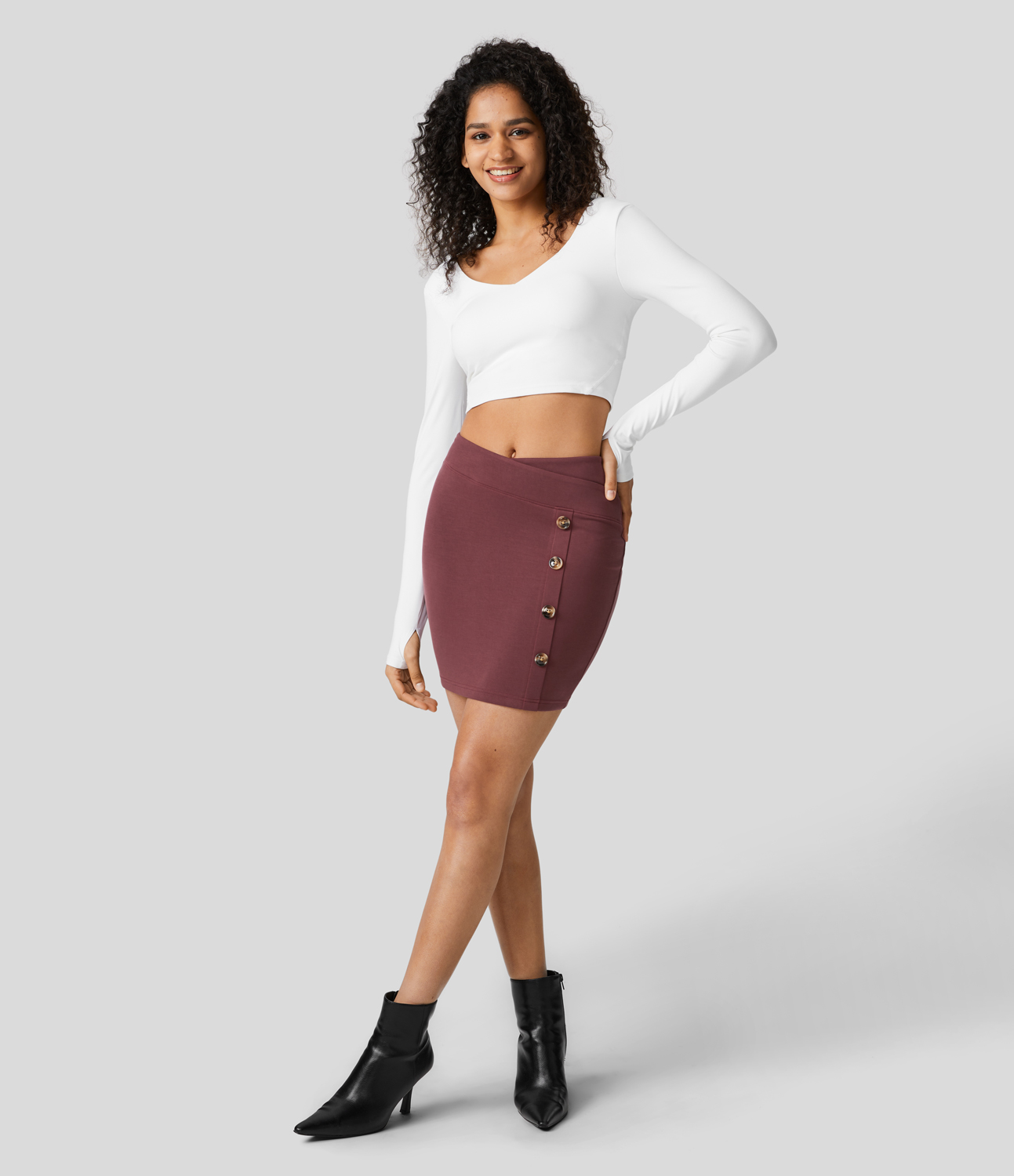 Halara High Waisted Crossover Decorative Button Bodycon Mini Casual Skirt - Oxblood Red
Halara High Waisted Crossover Decorative Button Bodycon Mini Casual Skirt - Oxblood Red