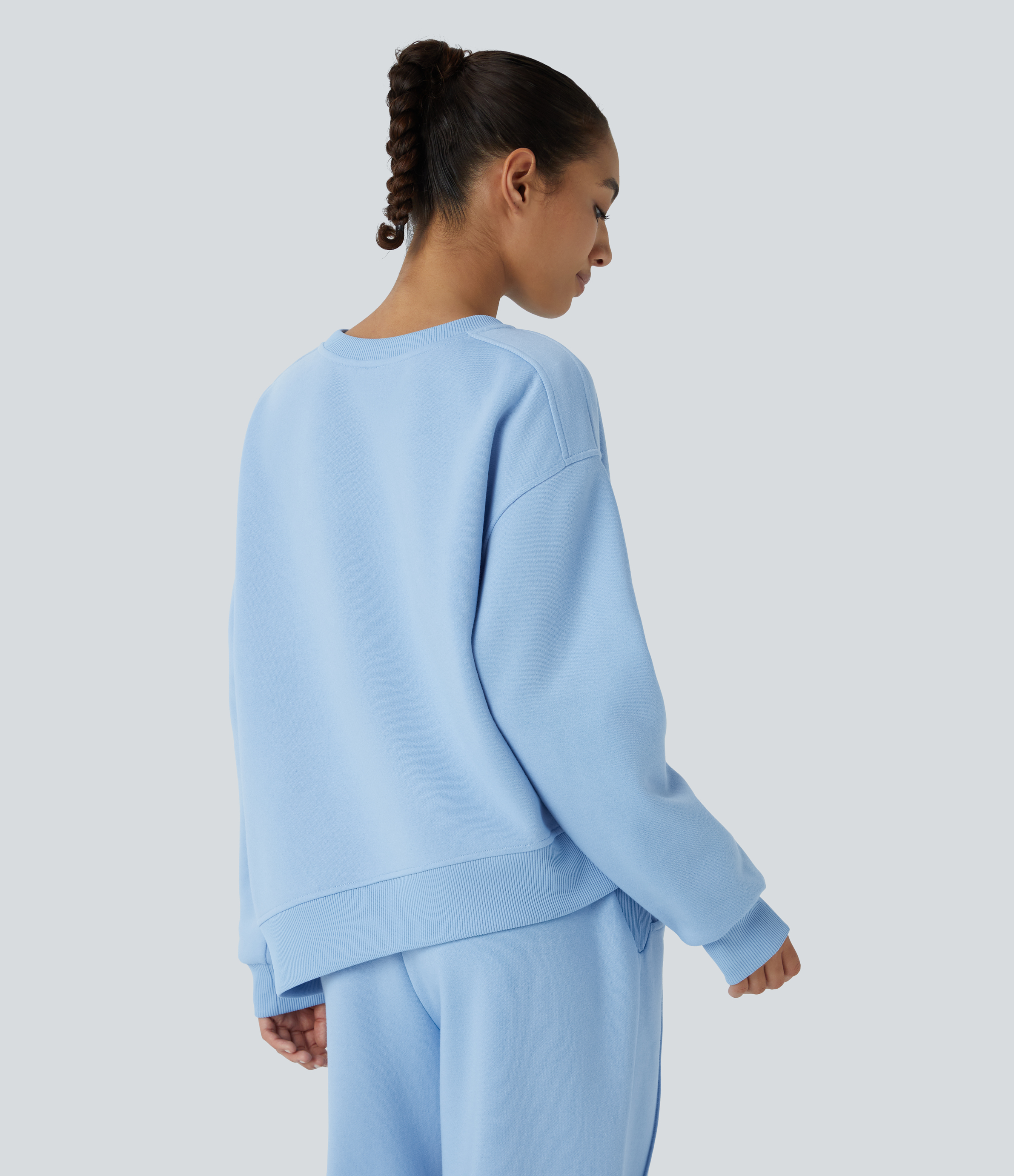 Halara Round Neck Dropped Shoulder Long Sleeve Split Hem Contrast Ribbed Embroidery Oversize Fleece Casual Sweatshirt  - Cool Ice Blue - L 