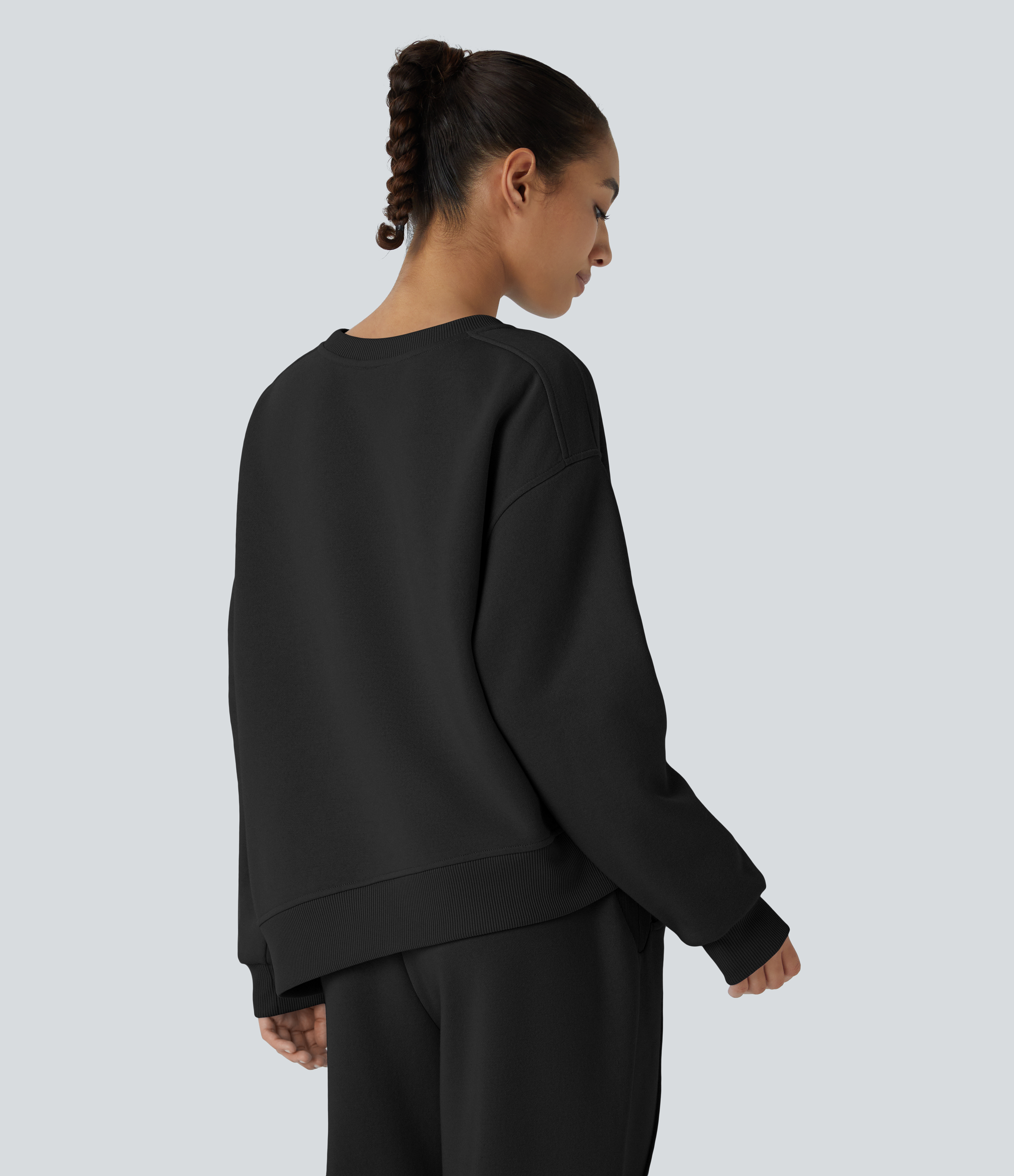 Halara Round Neck Dropped Shoulder Long Sleeve Split Hem Contrast Ribbed Embroidery Oversize Fleece Casual Sweatshirt  - Black - XL 
