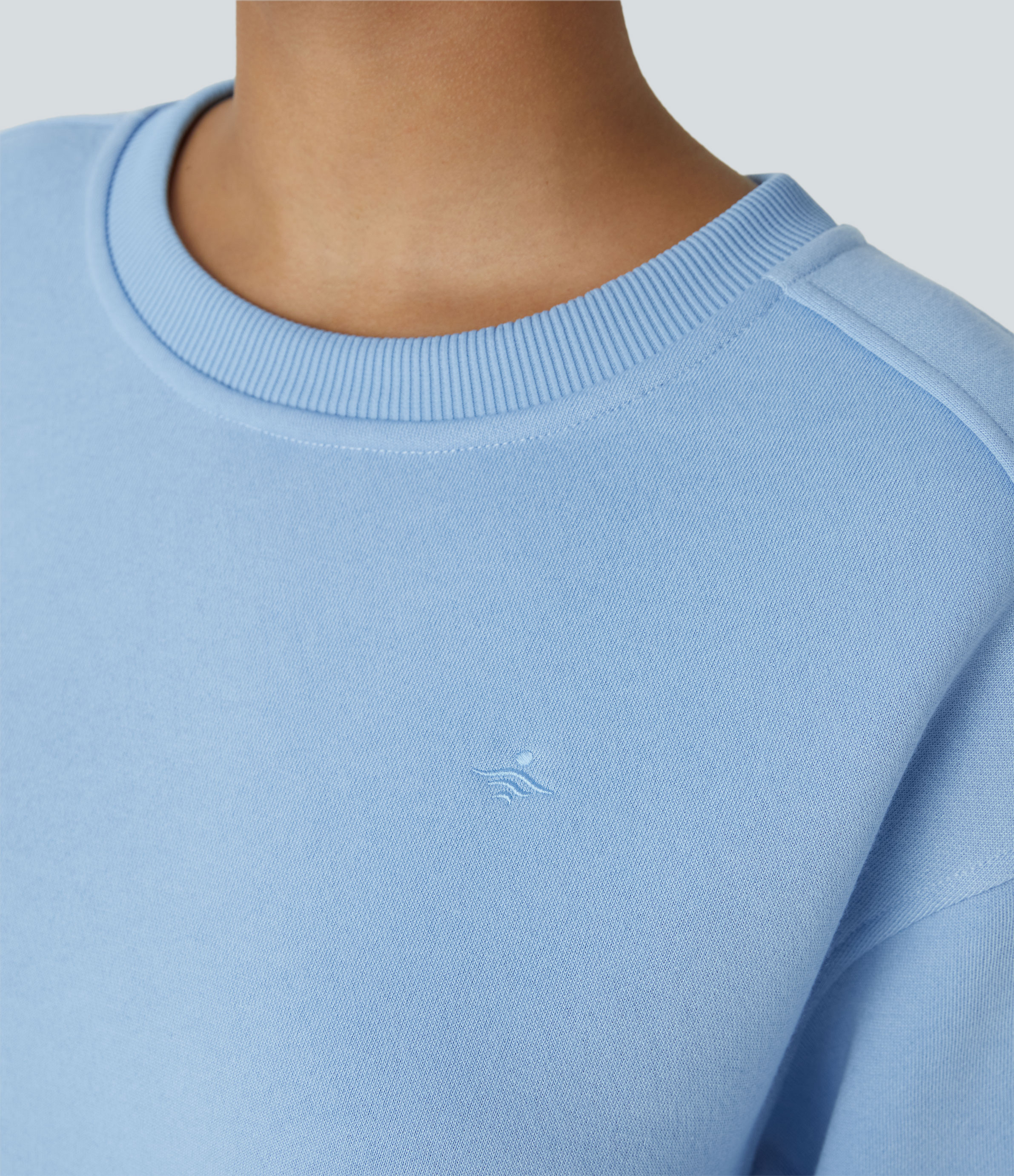 Halara Round Neck Dropped Shoulder Long Sleeve Split Hem Contrast Ribbed Embroidery Oversize Fleece Casual Sweatshirt  - Cool Ice Blue - L 