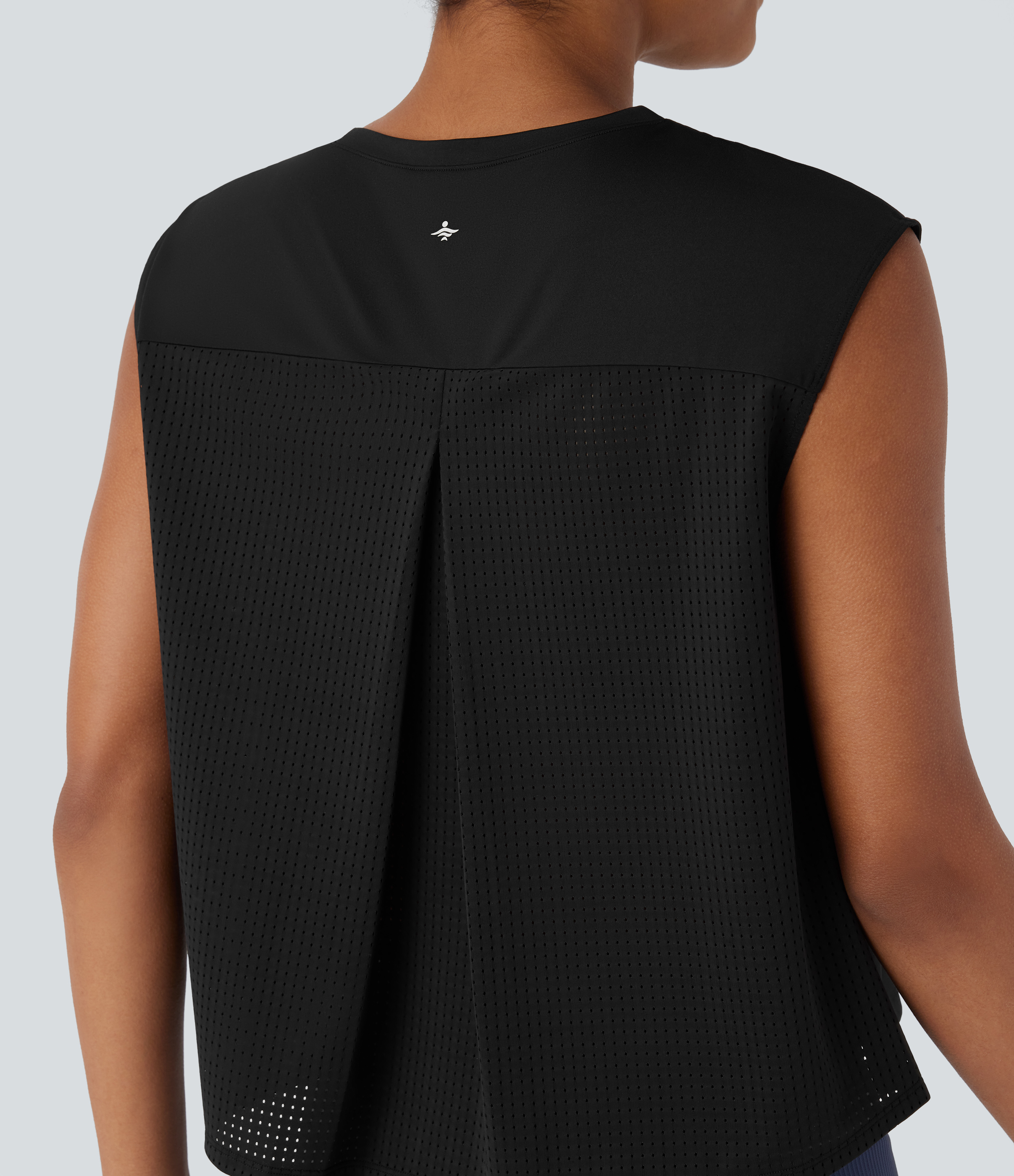 Halara Round Neck Contrast Mesh Running Tank Top Tank Top - Black - XL golf tops halter top tunic tops sleeveless tops backless top 