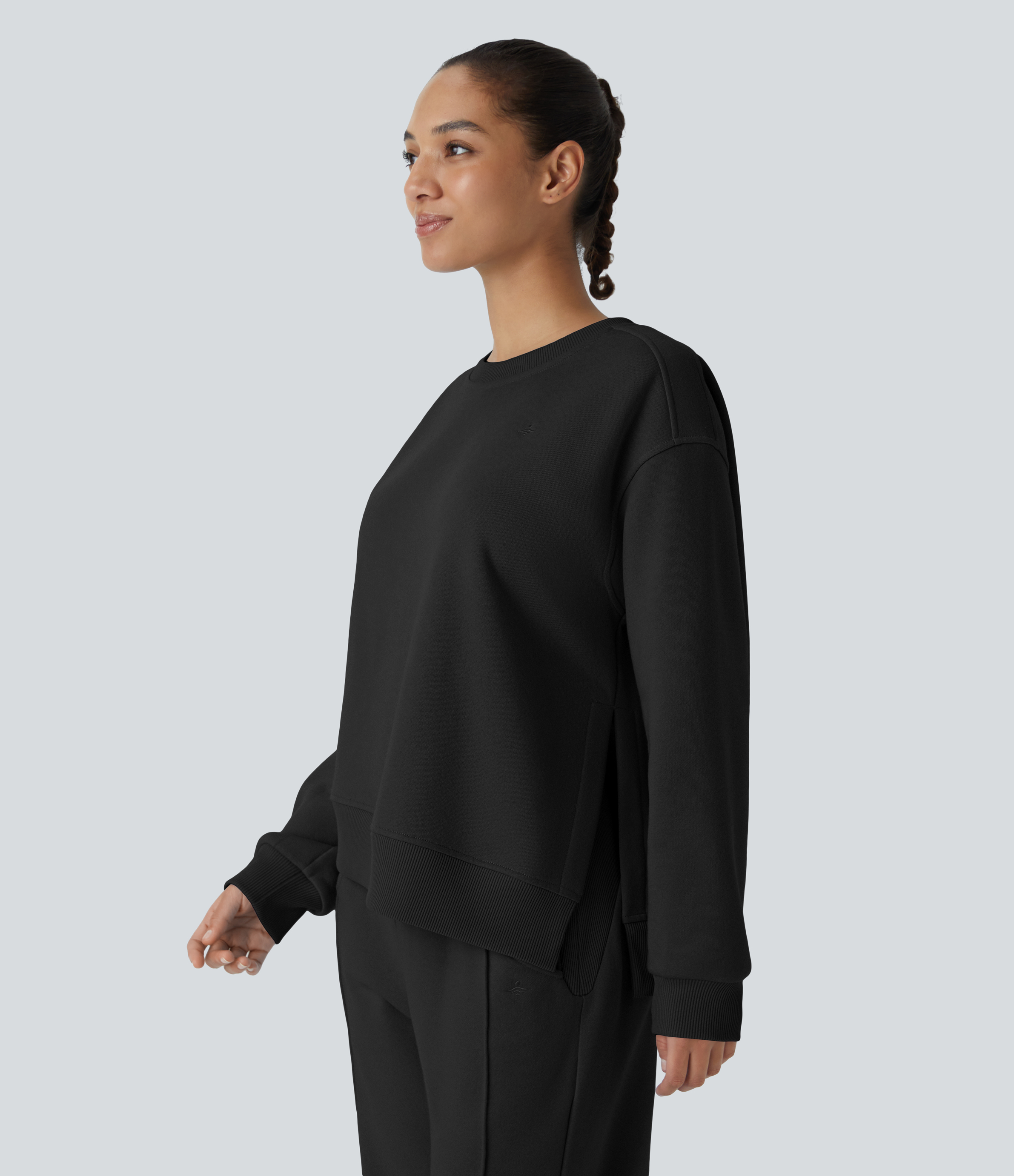 Halara Round Neck Dropped Shoulder Long Sleeve Split Hem Contrast Ribbed Embroidery Oversize Fleece Casual Sweatshirt  - Black - XL 