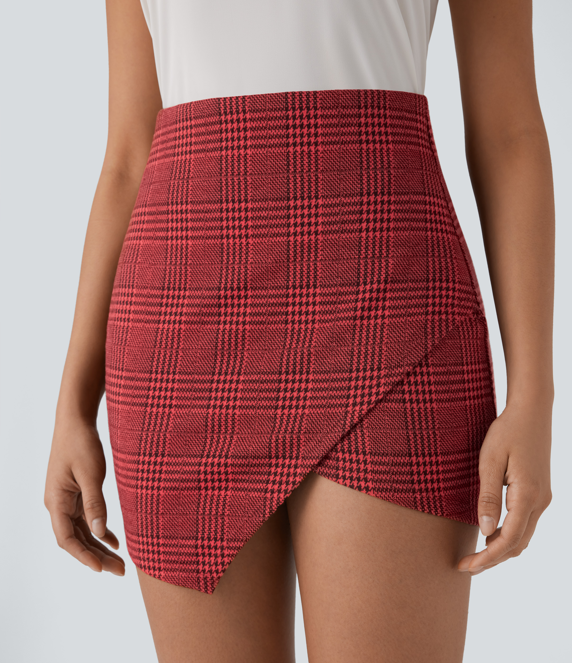 Halara High Waisted 2-in-1 Side Pocket Asymmetric Hem Houndstooth Plaid Bodycon Mini Work Skirt  - Burgundy Houndstooth Pattern - L(regular) 