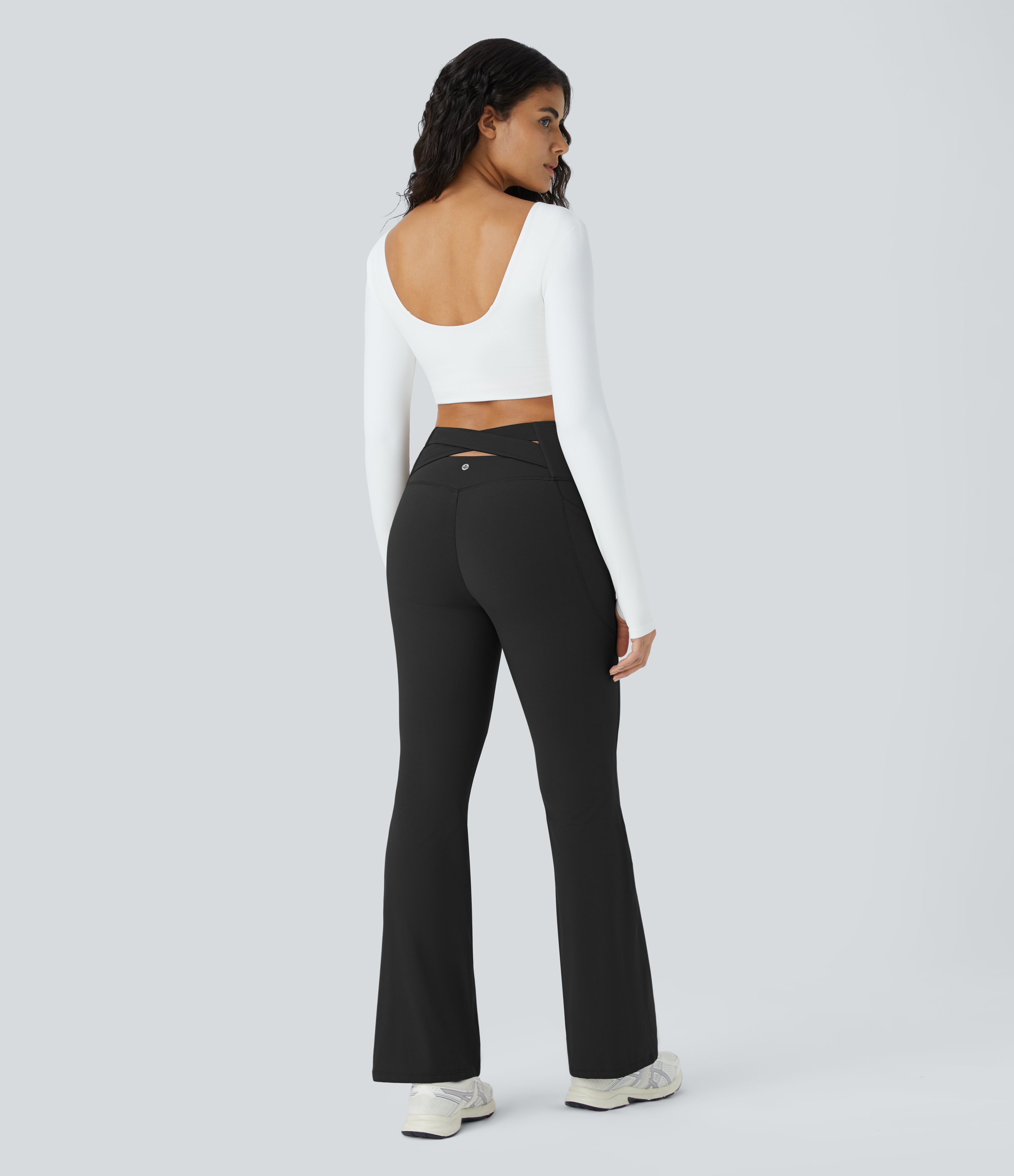 Halara SoCinched High Waisted Tummy Control Side Pocket Crossover Ruched Shaping Yoga UltraSculpt Slight Flare Leggings  - Black - M(regular) 