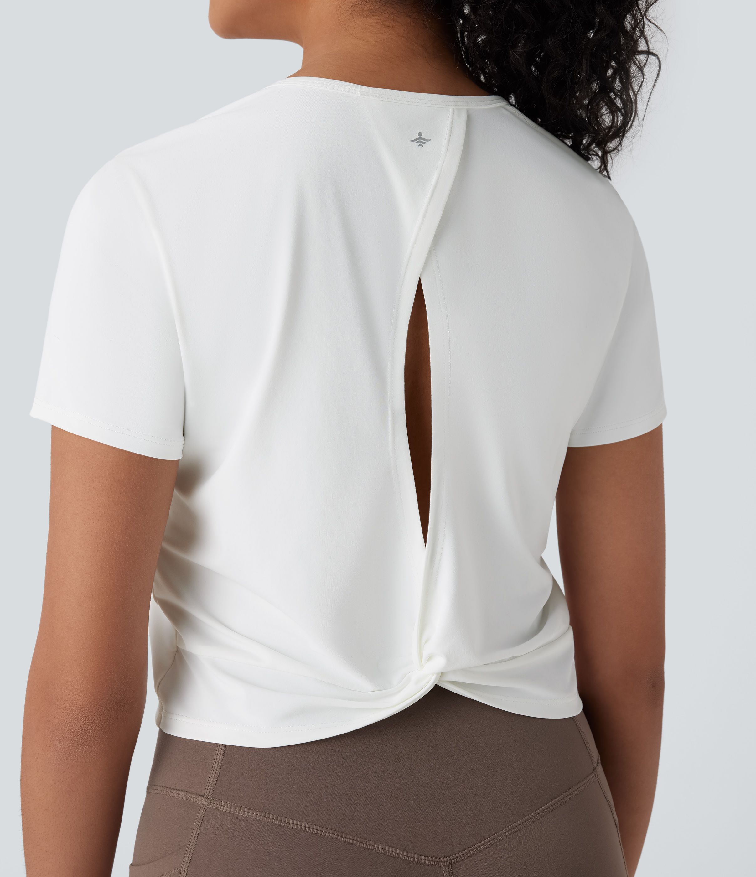 Halara Cut Out Twisted Cropped Hiking Sports Top-UPF40+  - White - XL 