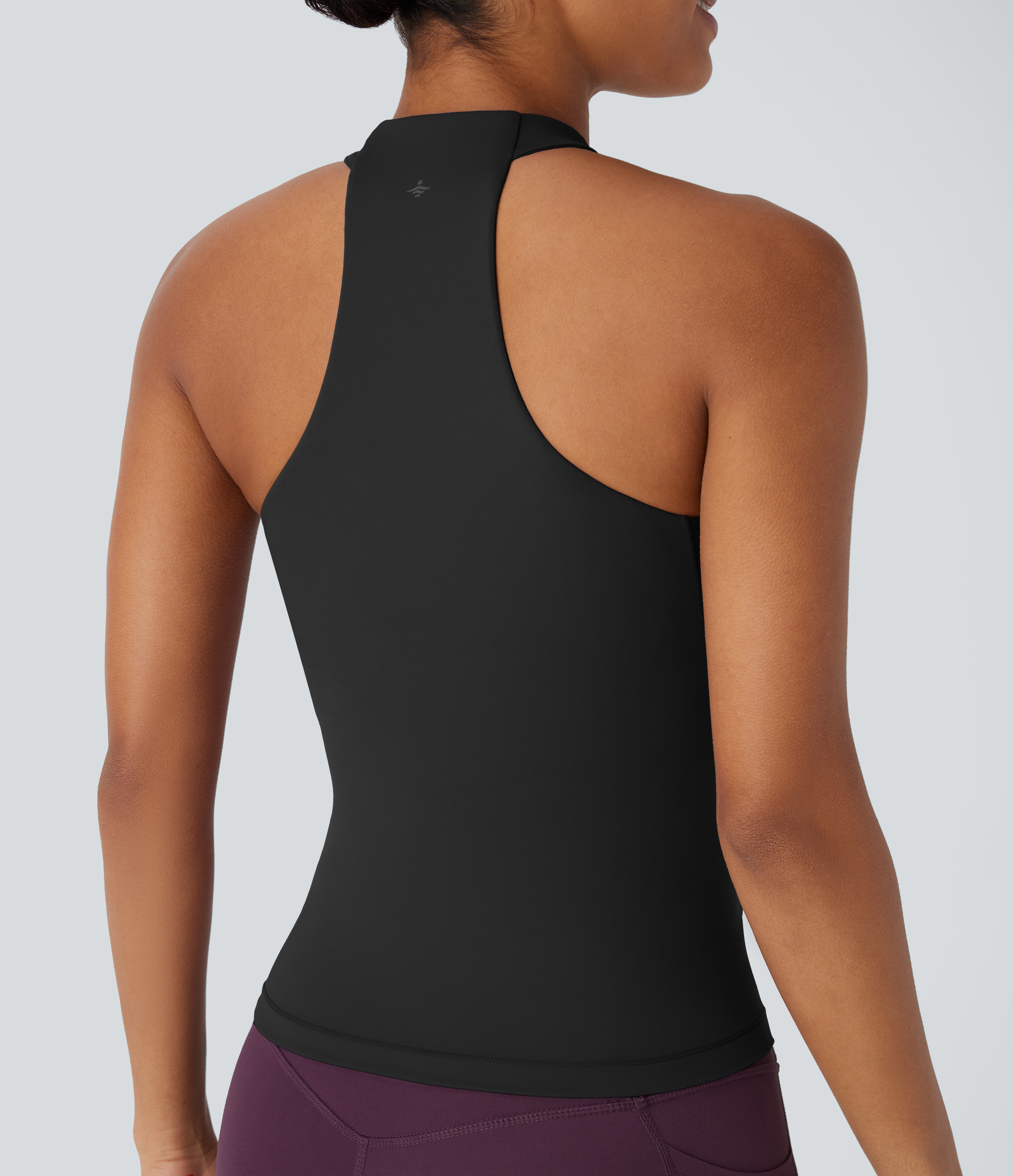 Halara Softlyzeroв„ў Round Neck Backless Yoga Sports Top-UPF50+  - Black - M 