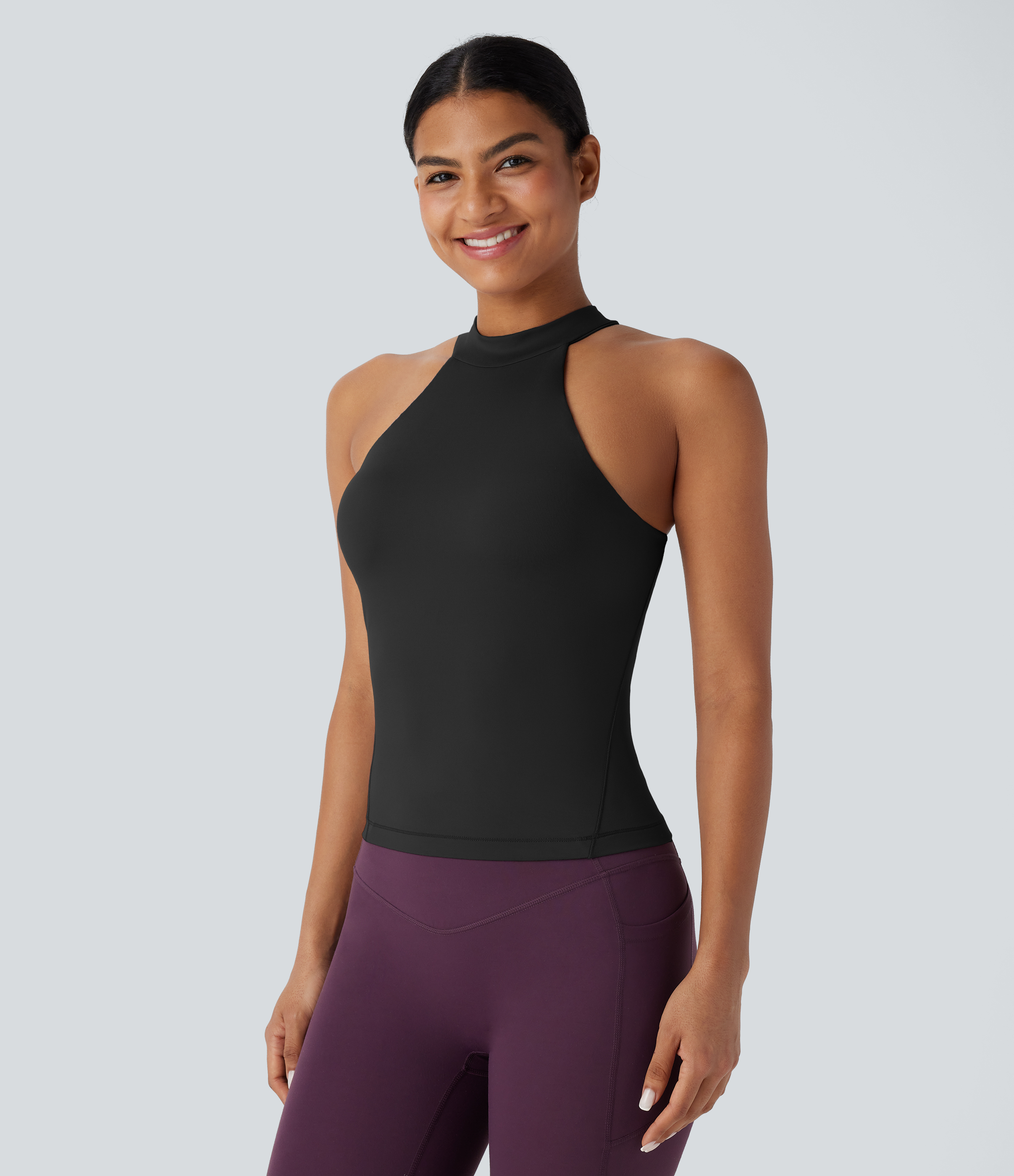 Halara Softlyzeroв„ў Round Neck Backless Yoga Sports Top-UPF50+  - Black - M 