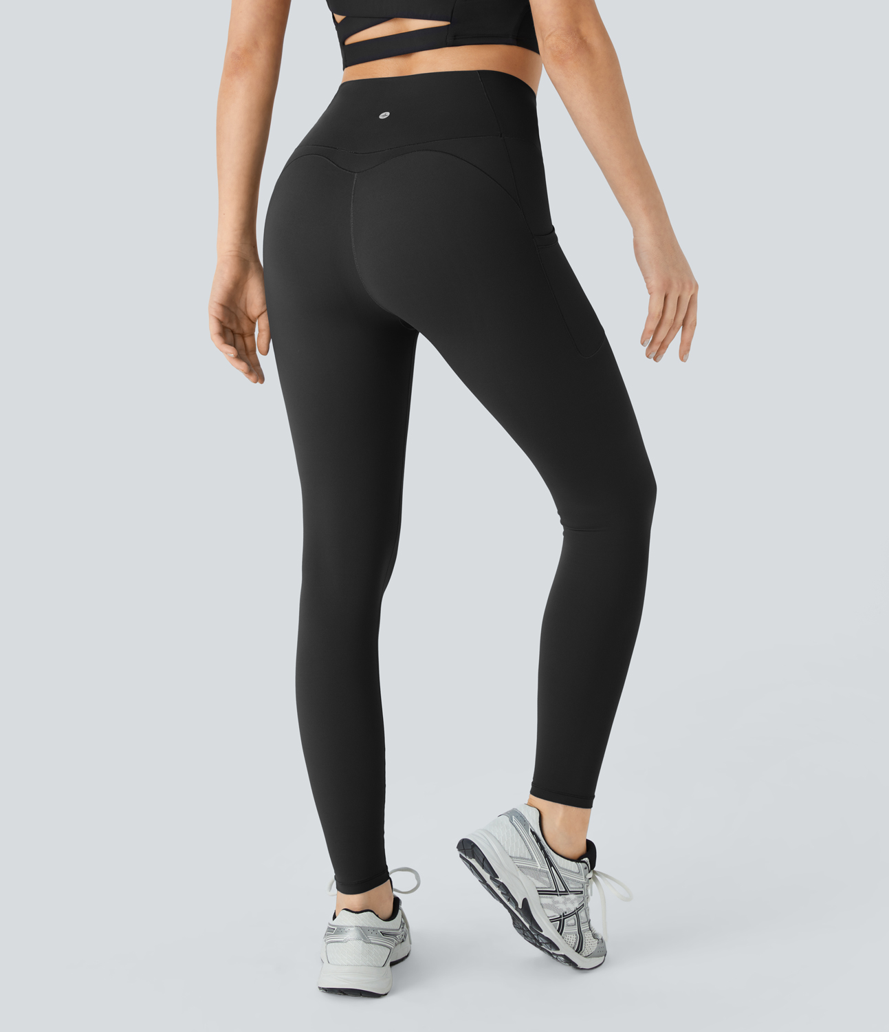 Halara UltraSculpt High Waisted Side Pocket 7/8 Workout Leggings  - Black - M(7/8) gym leggings leggings with pockets leggings with butt lift 