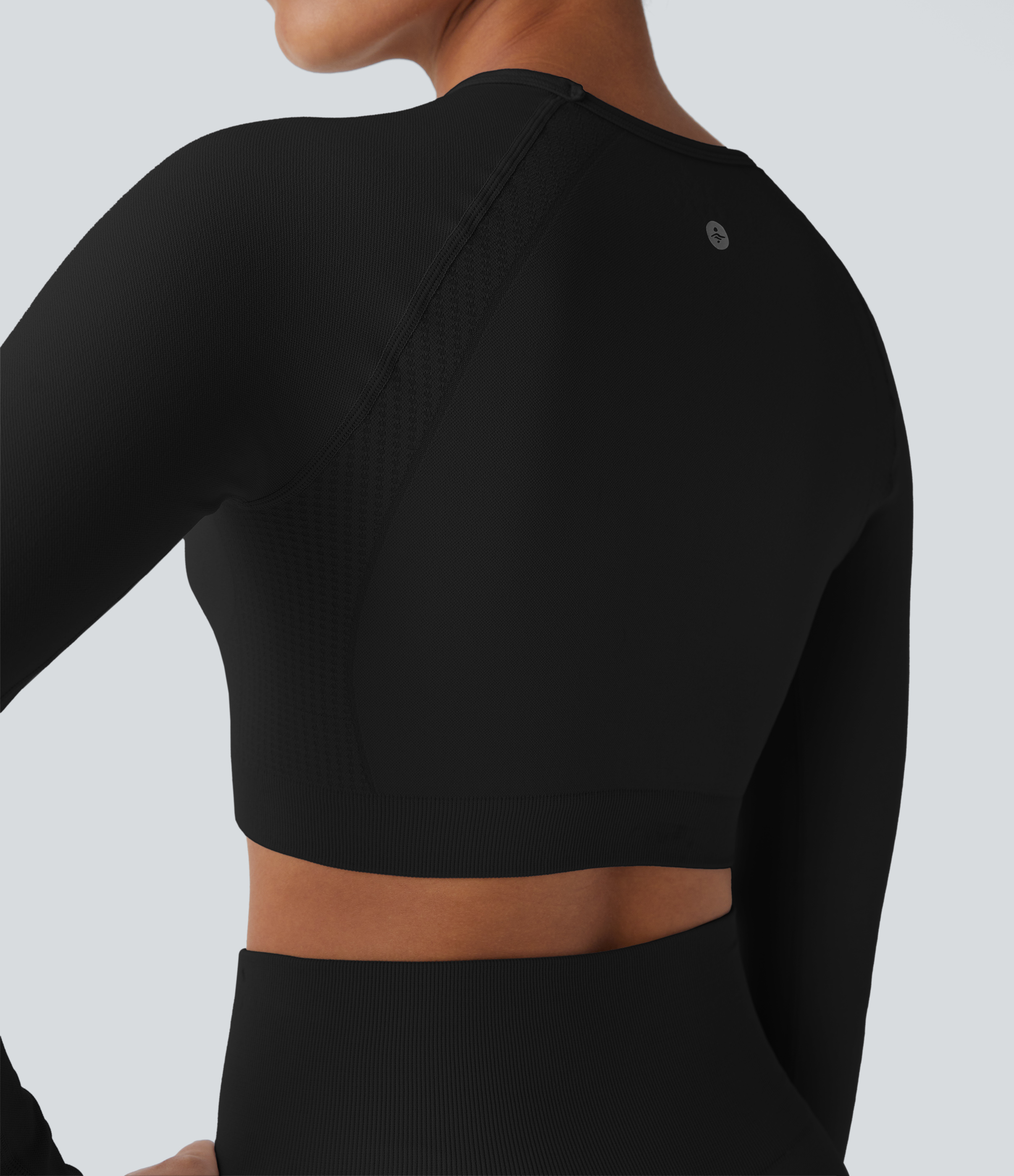 Halara Seamless Flow Round Neck Raglan Long Sleeve Skinny Cropped Yoga Top Tank Top - Black - XL golf tops halter top tunic tops 