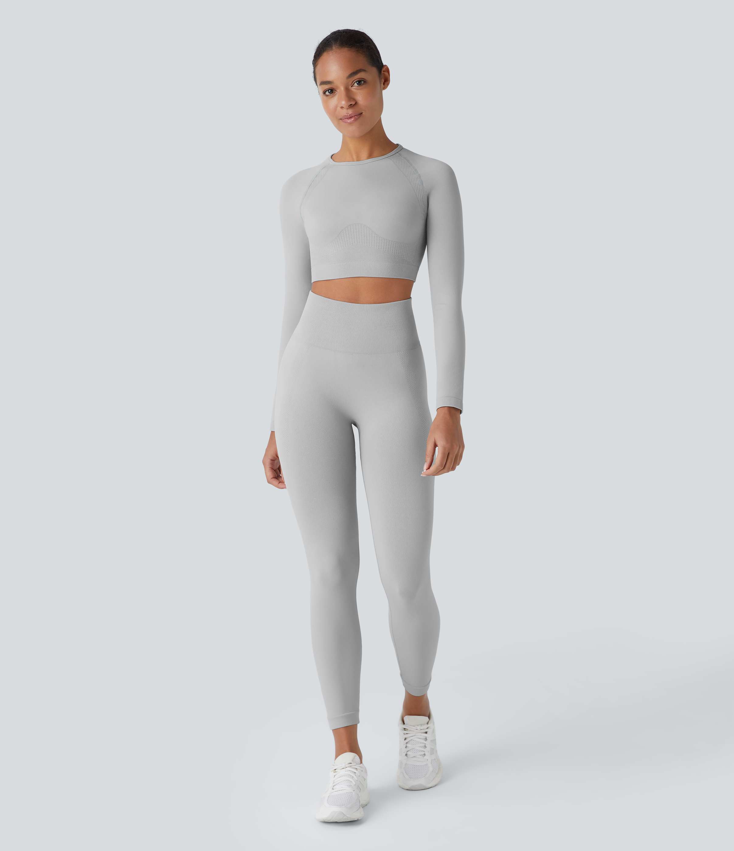 Halara Seamless Flow Round Neck Raglan Long Sleeve Skinny Cropped Yoga Top Tank Top - Aloof Grey - L golf tops halter top tunic tops 