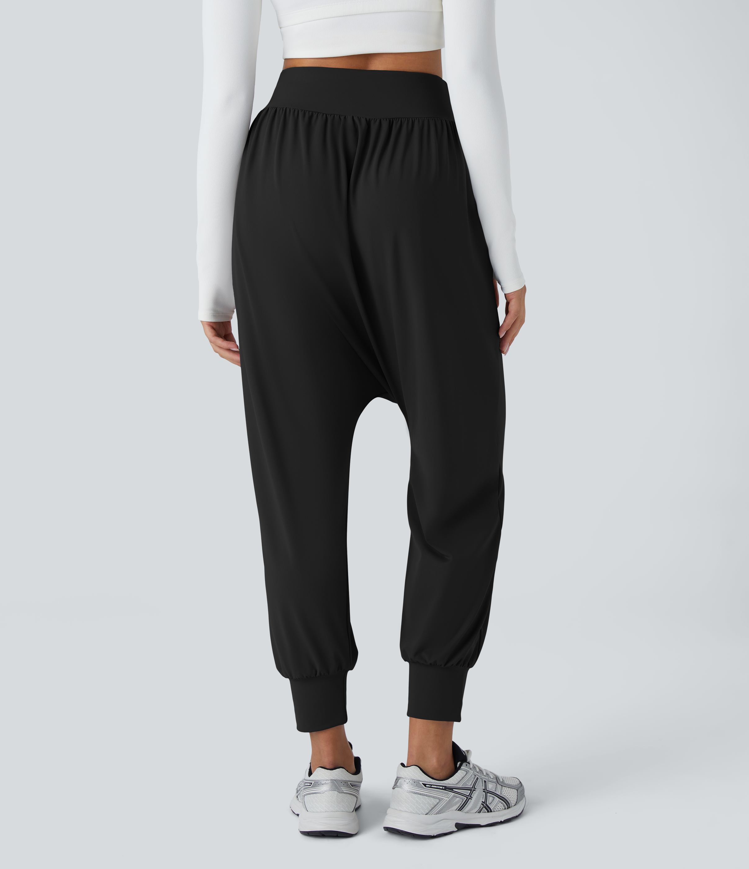 Halara High Waisted Plicated Side Pocket Harem Yoga Joggers  - Black - M(regular) 