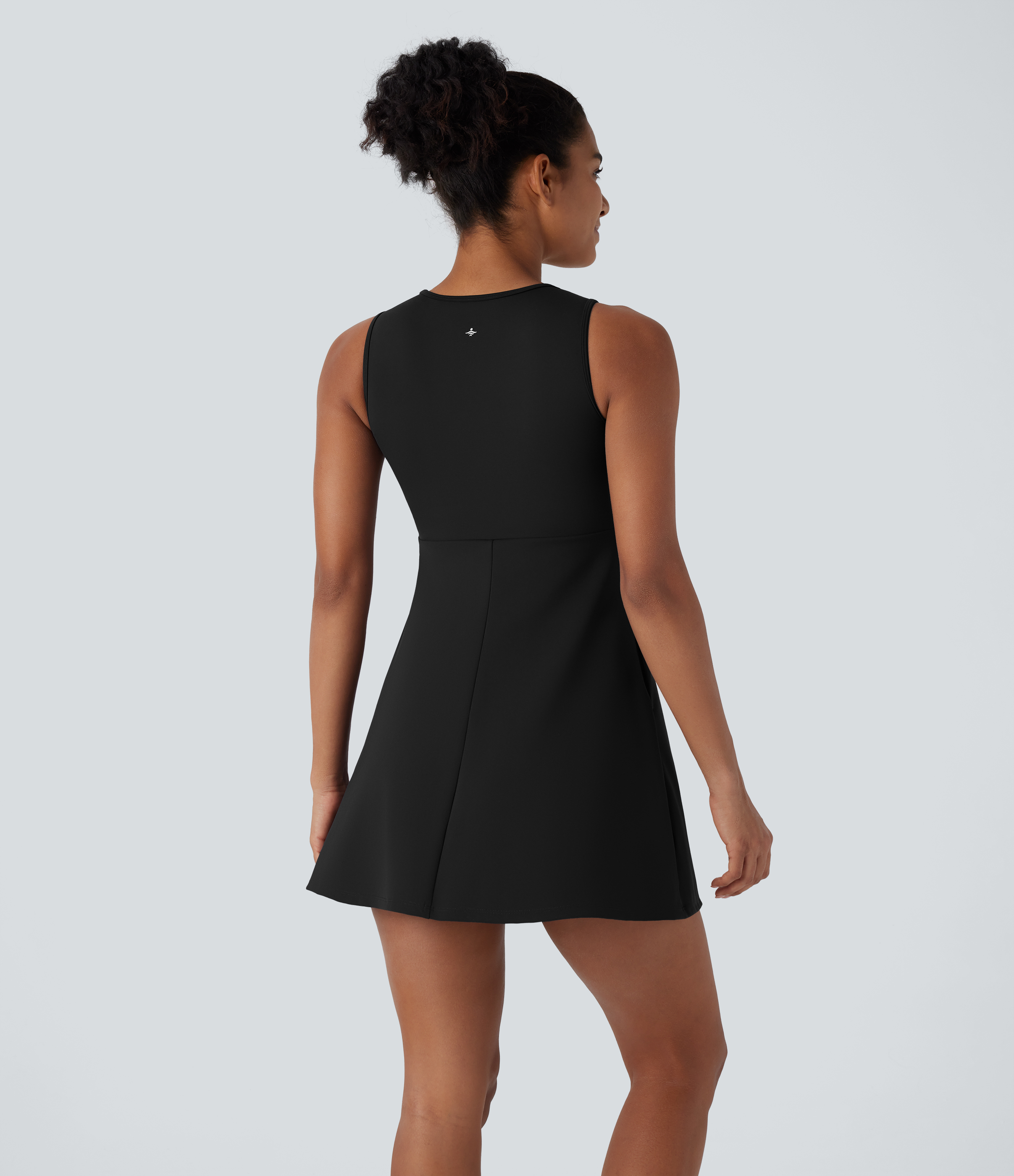 Halara SpeedWaveв„ў Round Neck Sleeveless Side Pocket Mini Quick Dry Hiking Dress Workout Dress - Black - M 