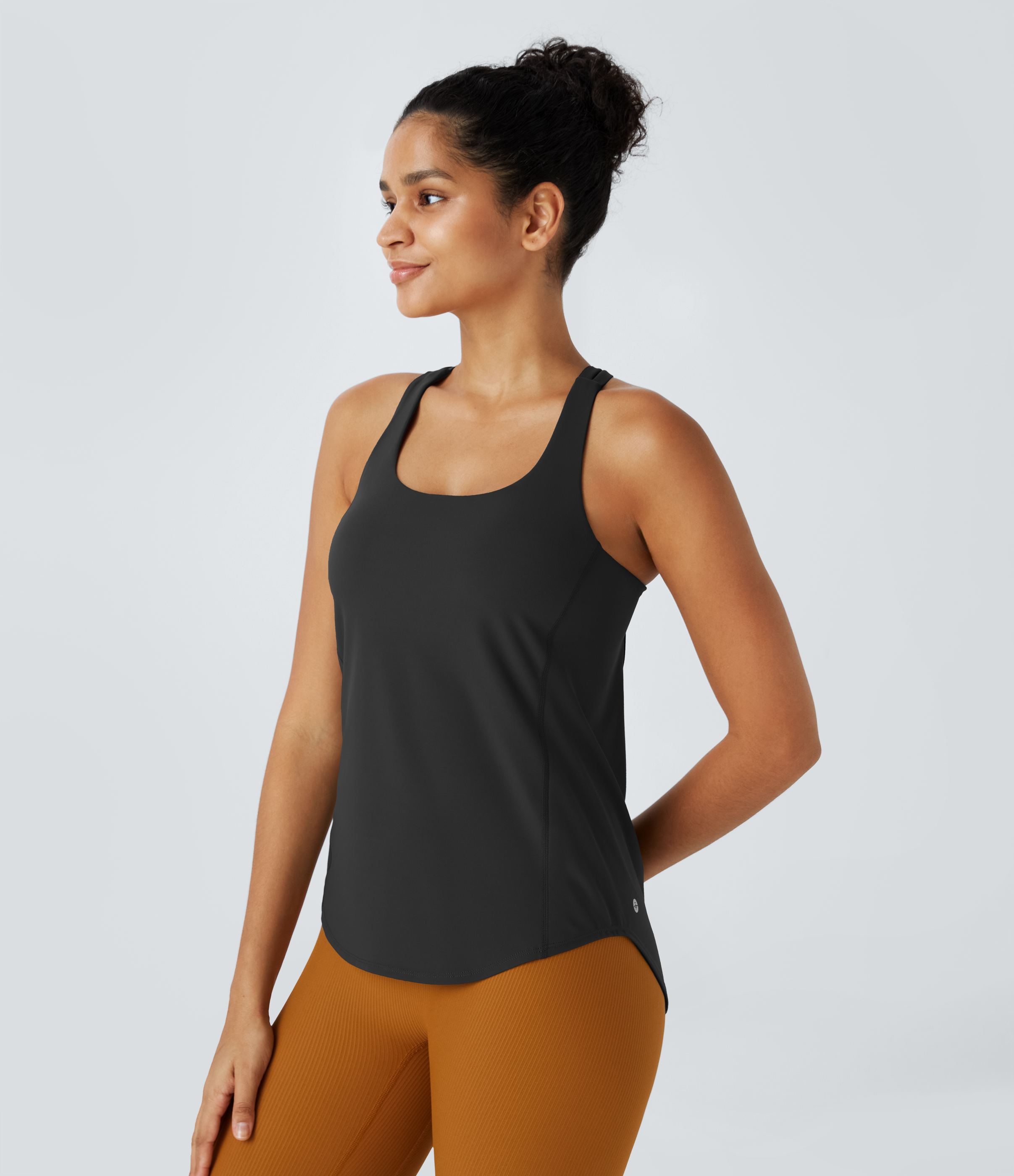 Halara UltraSculpt U Neck Backless Crisscross Curved Hem Running Tank Top Tank Top - Black - XS golf tops halter top tunic tops 