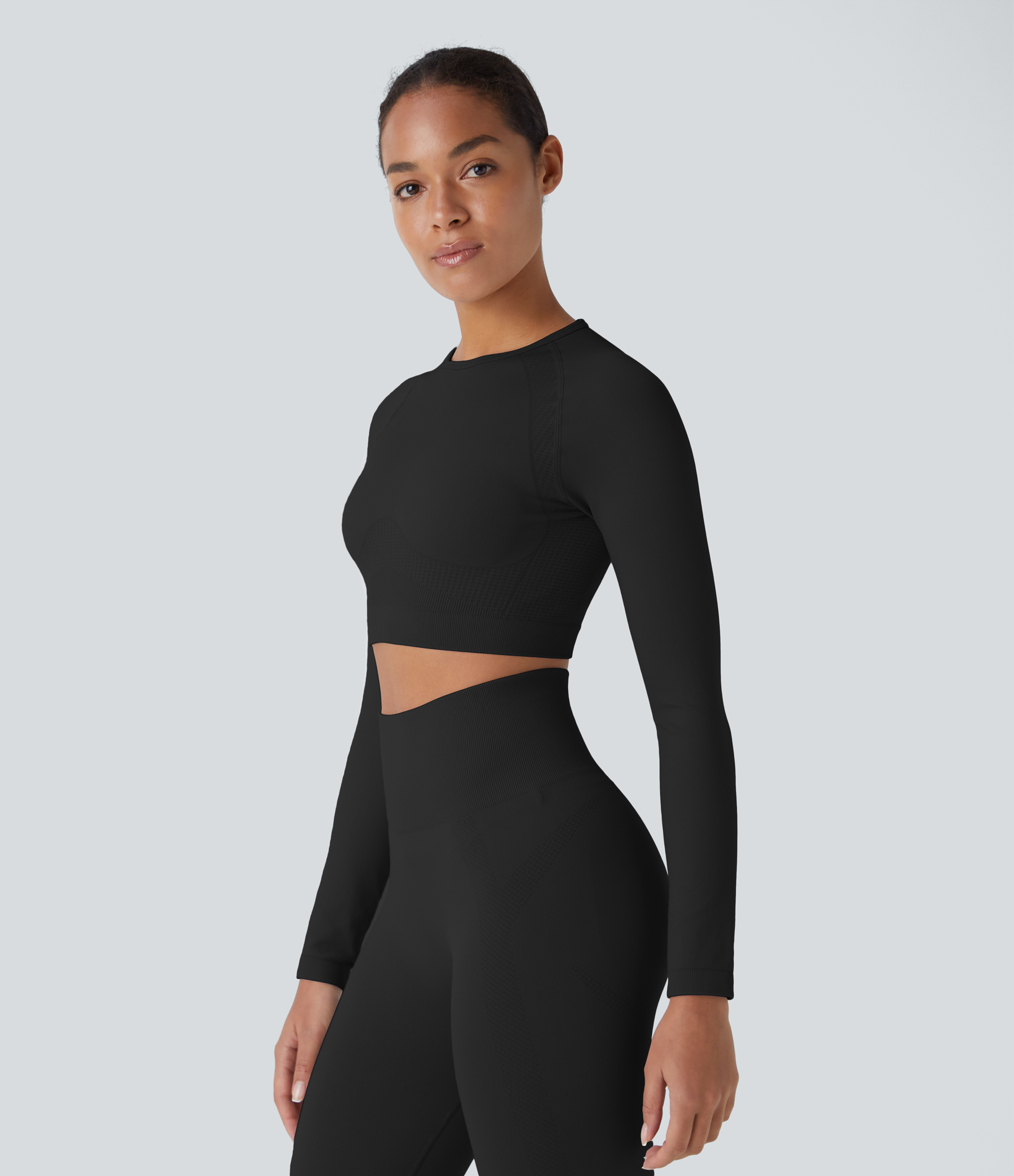 Halara Seamless Flow Round Neck Raglan Long Sleeve Skinny Cropped Yoga Top Tank Top - Black - XL golf tops halter top tunic tops 