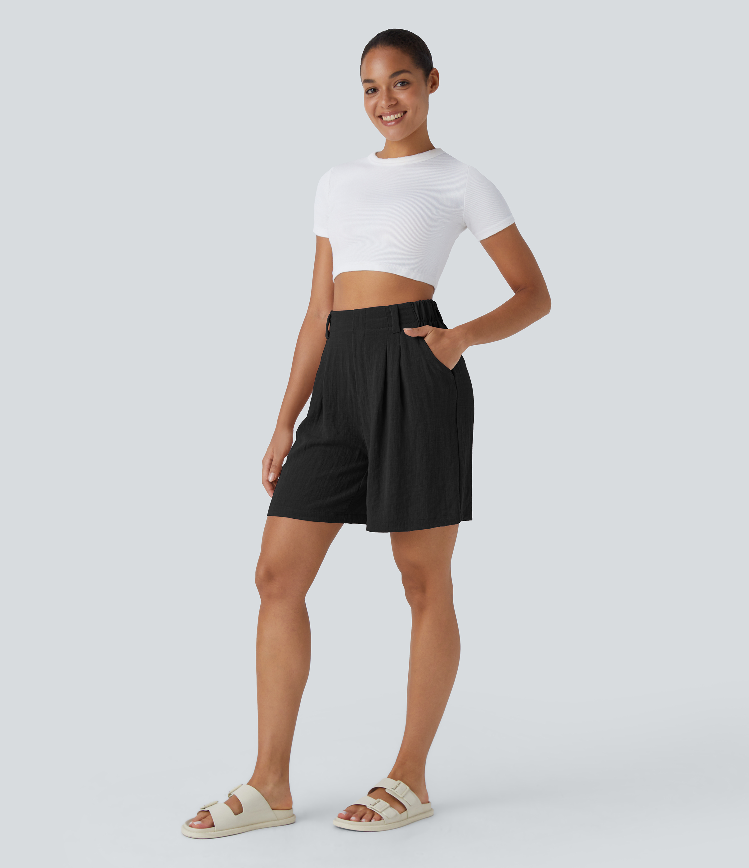 Halara High Waisted Plicated Side Pocket Wide Leg Casual Linen-Feel Bermuda Shorts  - Black - M 