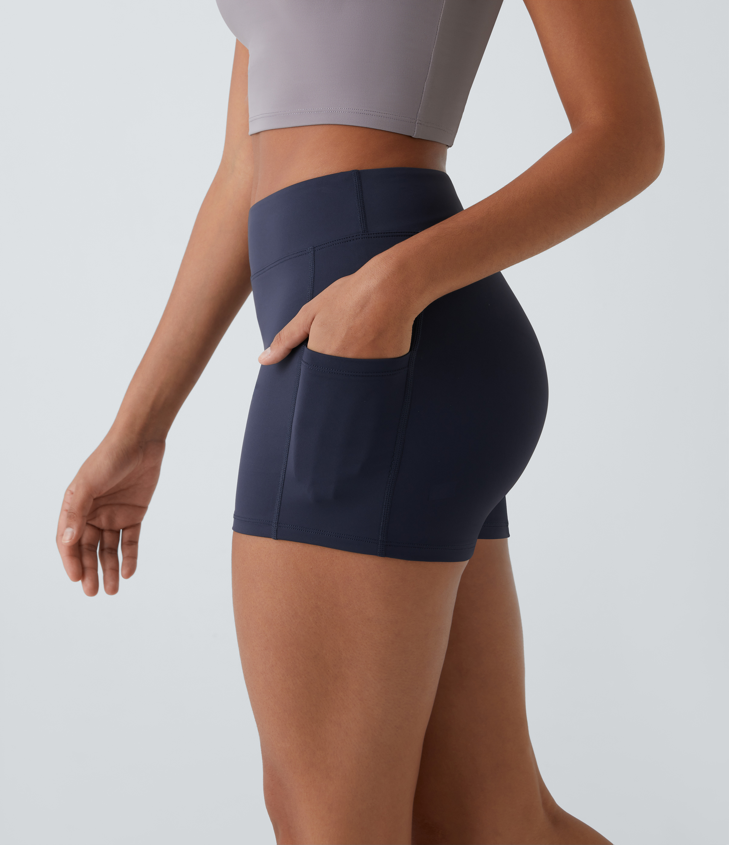 Halara Cloudfulв„ў Air Fabric High Waisted Side Pocket Plain Cool Touch Yoga Shorts 3.5