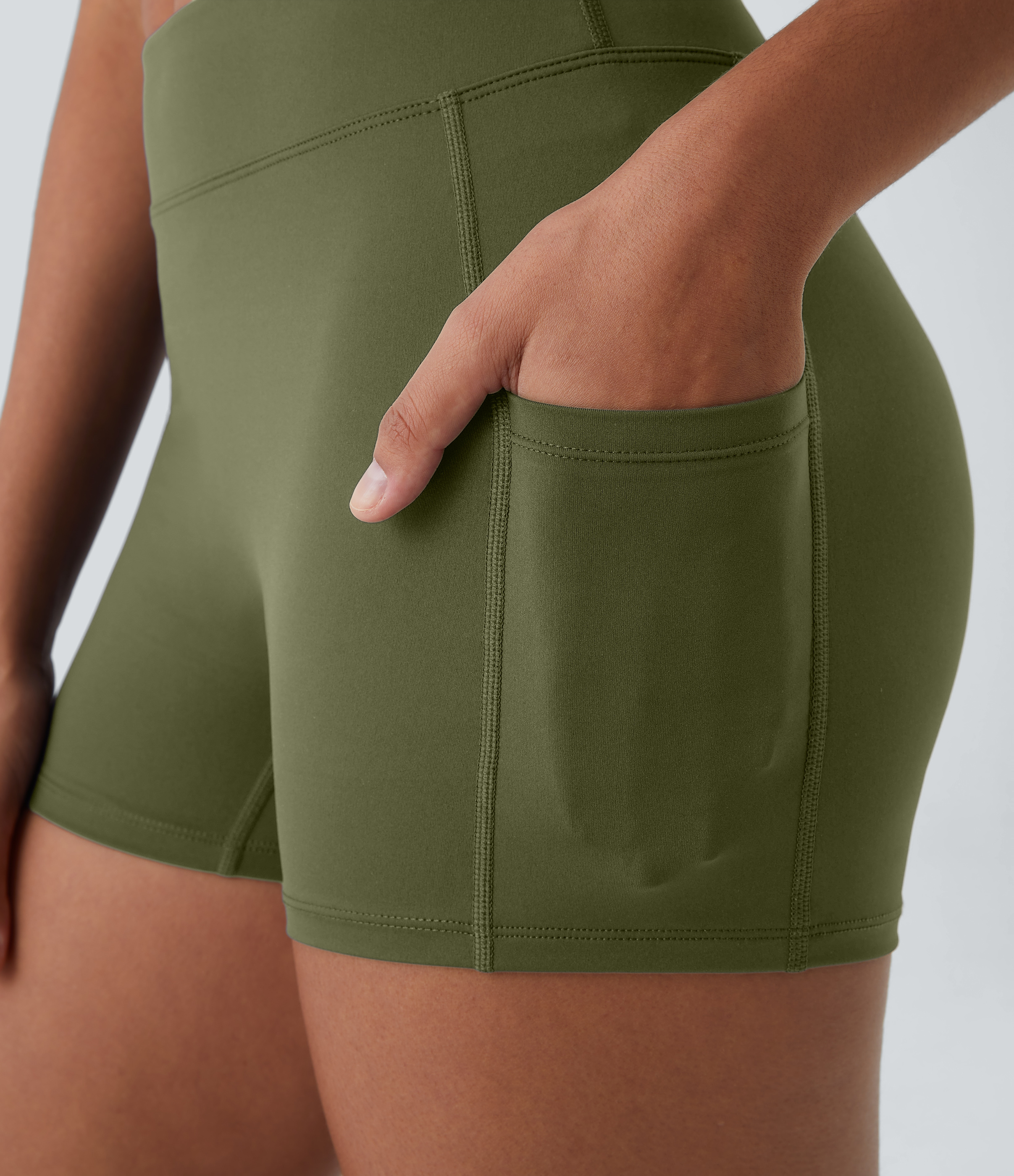 Halara Cloudfulв„ў Air Fabric High Waisted Side Pocket Plain Cool Touch Yoga Shorts 3.5
