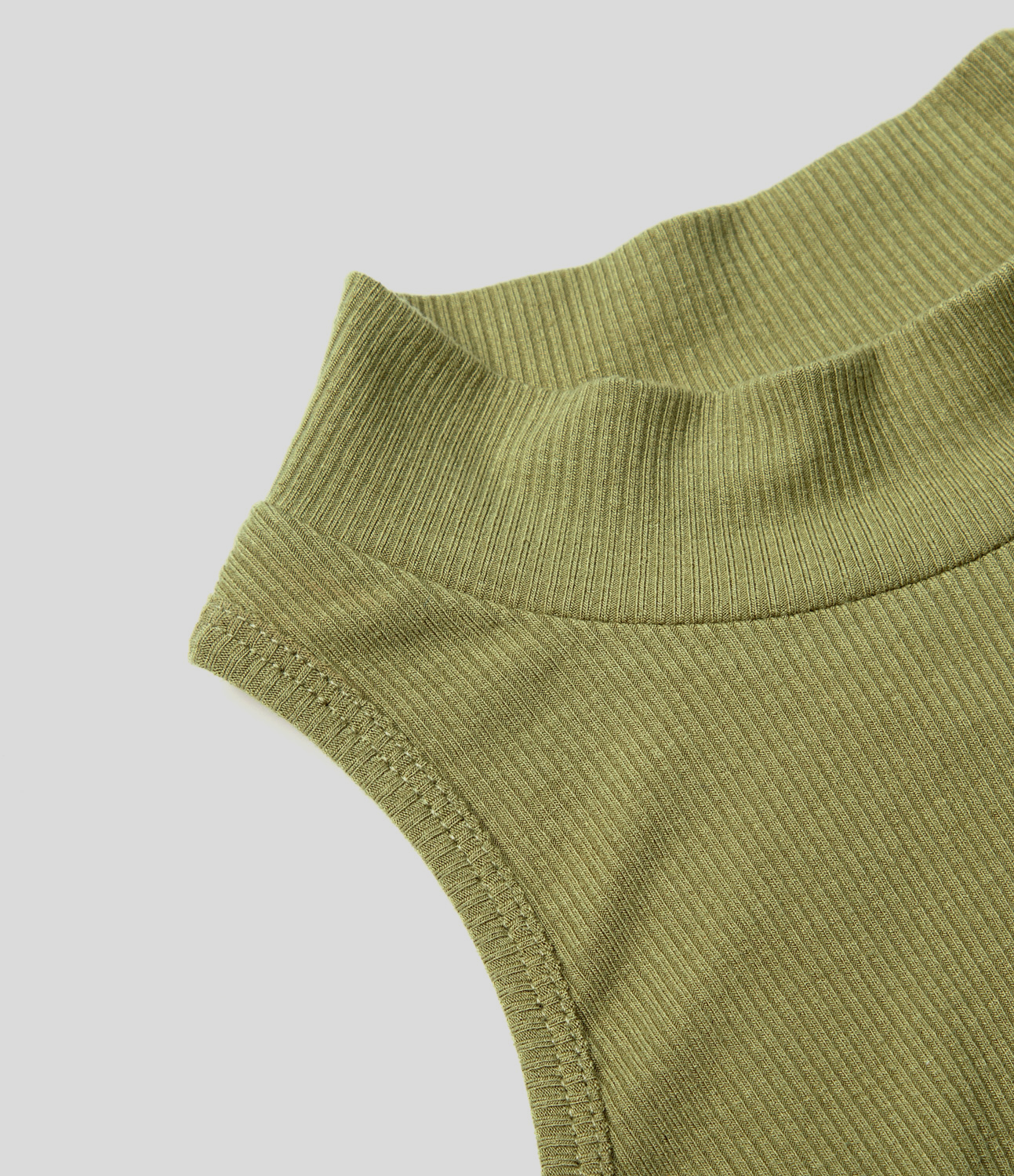 Halara Ribbed Knit Sleeveless Racerback Curved Hem Crop Casual Tank Top Tank Top - Green Olive - M golf tops halter top tunic tops 