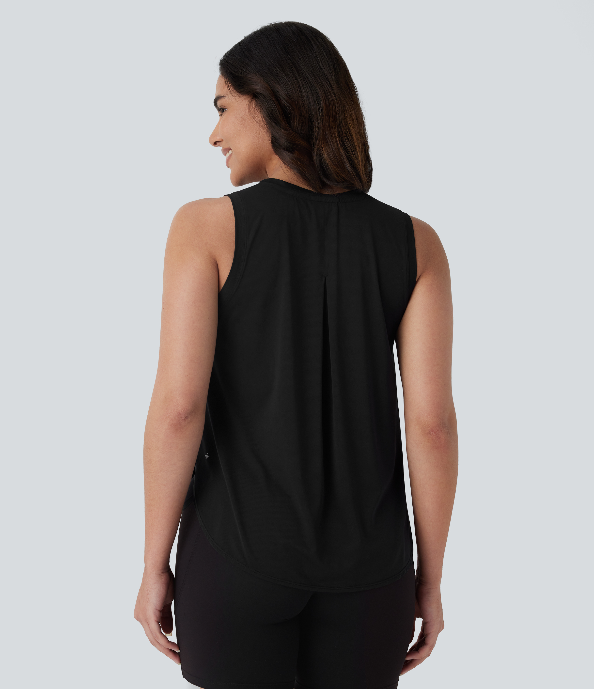 Halara Round Neck Sleeveless Curved Hem Yoga Sports Top  - Black - XL 
