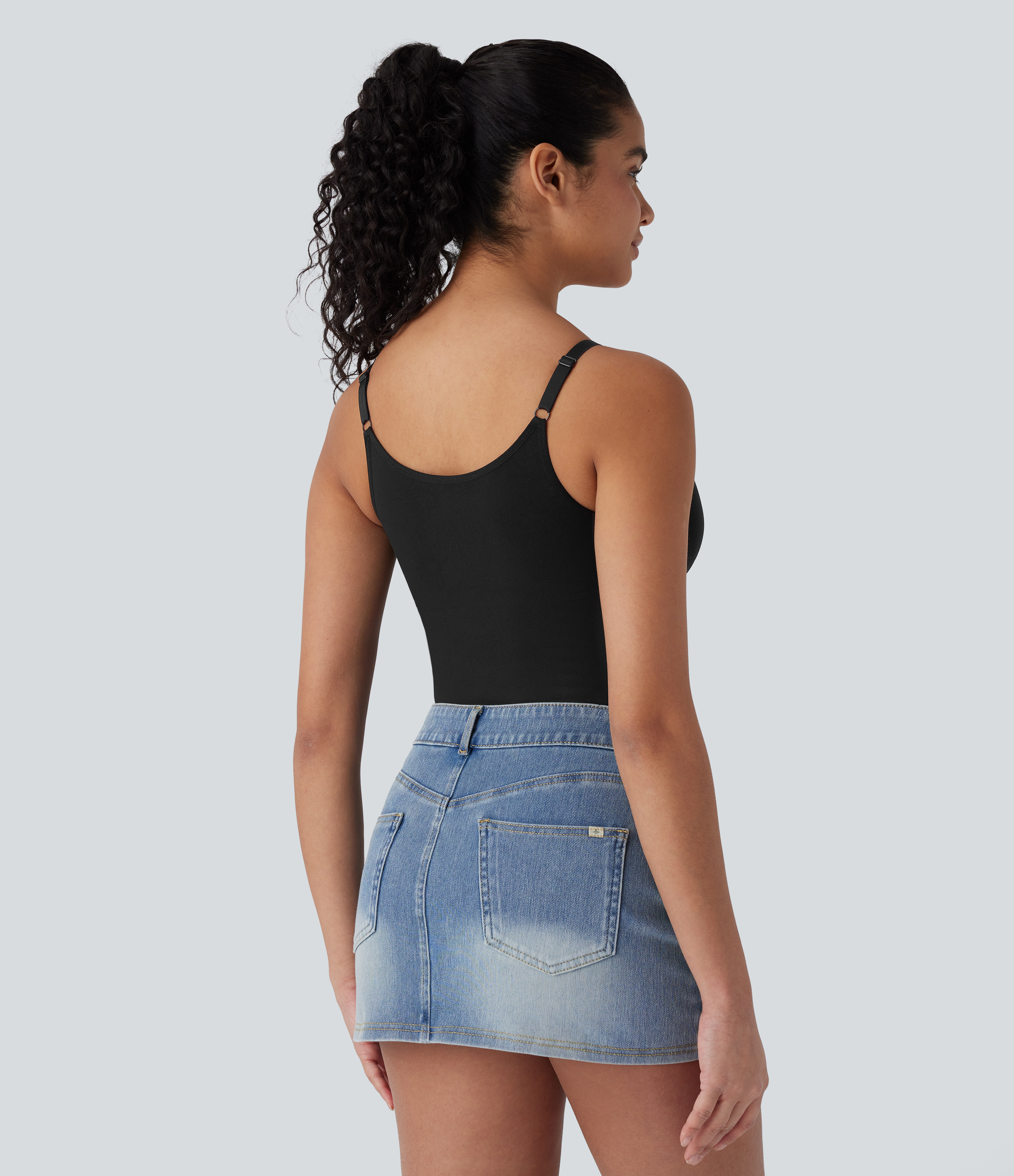Negro Top moldeador tirante ajustable sin costura / 2