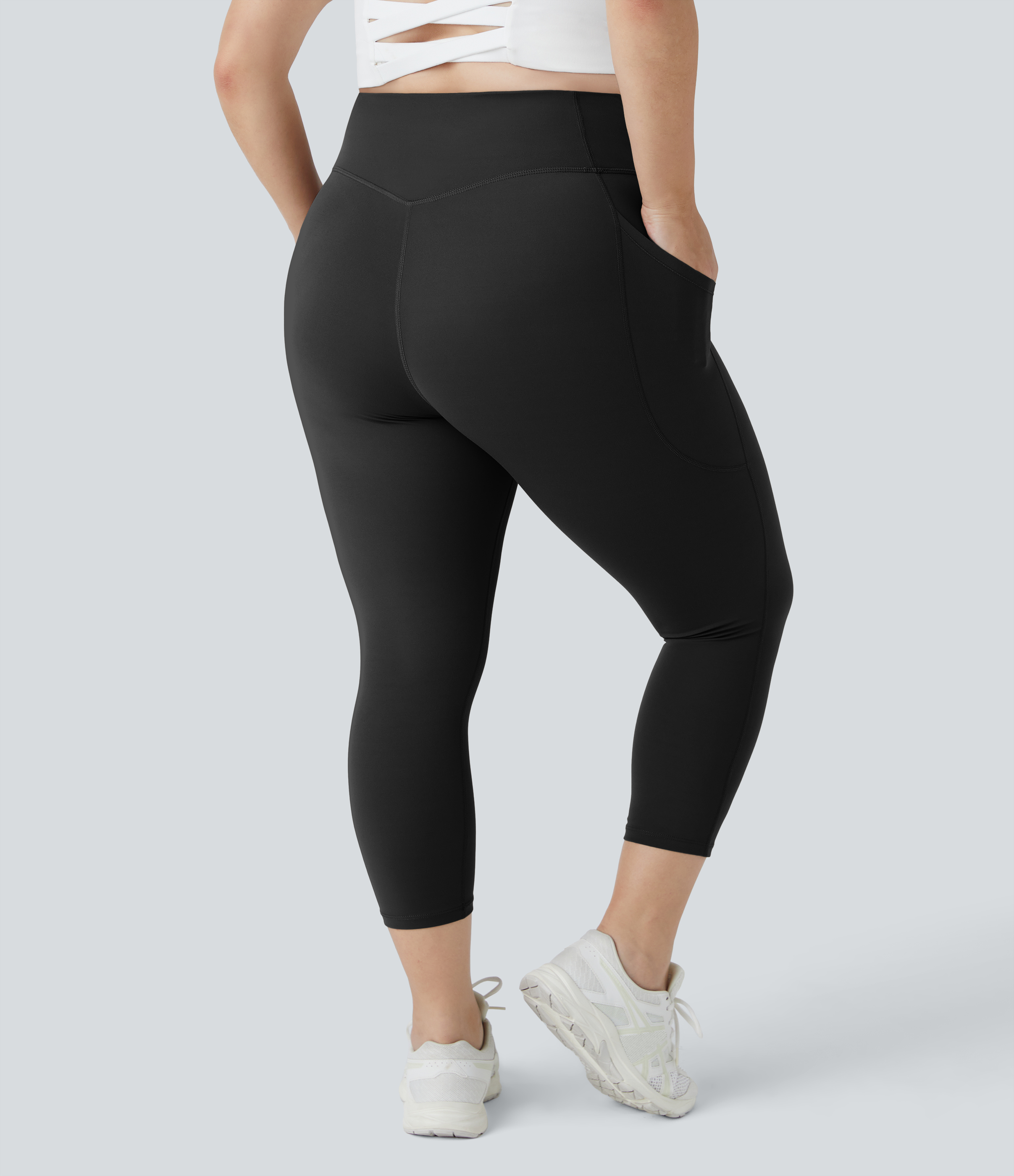 Halara UltraSculptв„ў High Waisted Side Pocket Plus Size Shaping Training Capri Leggings  - Black - 1X 