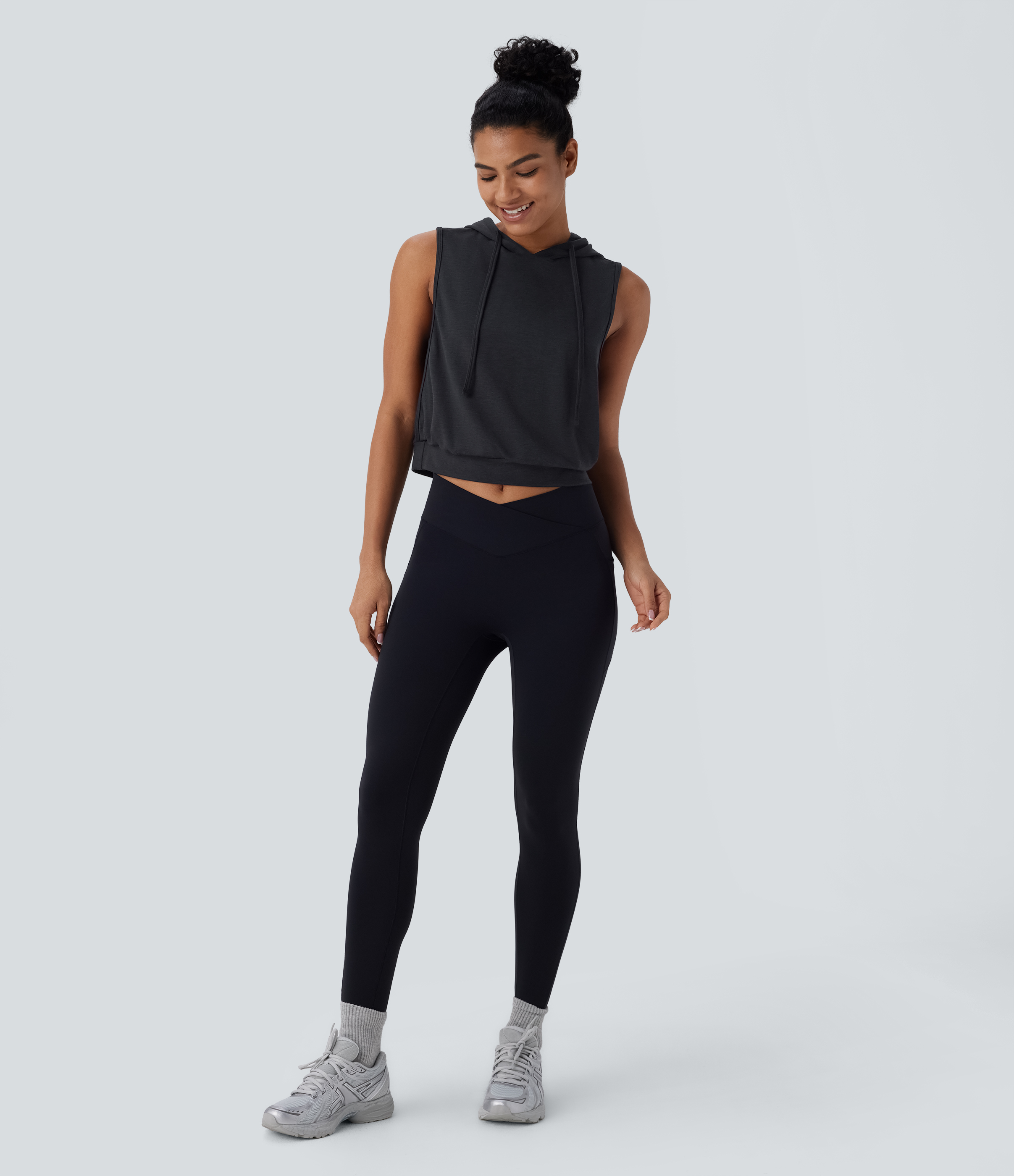 Halara Hooded Drawstring Sleeveless Cropped Running Tank Top Tank Top - Mottled Hemp Black - M golf tops halter top tunic tops 