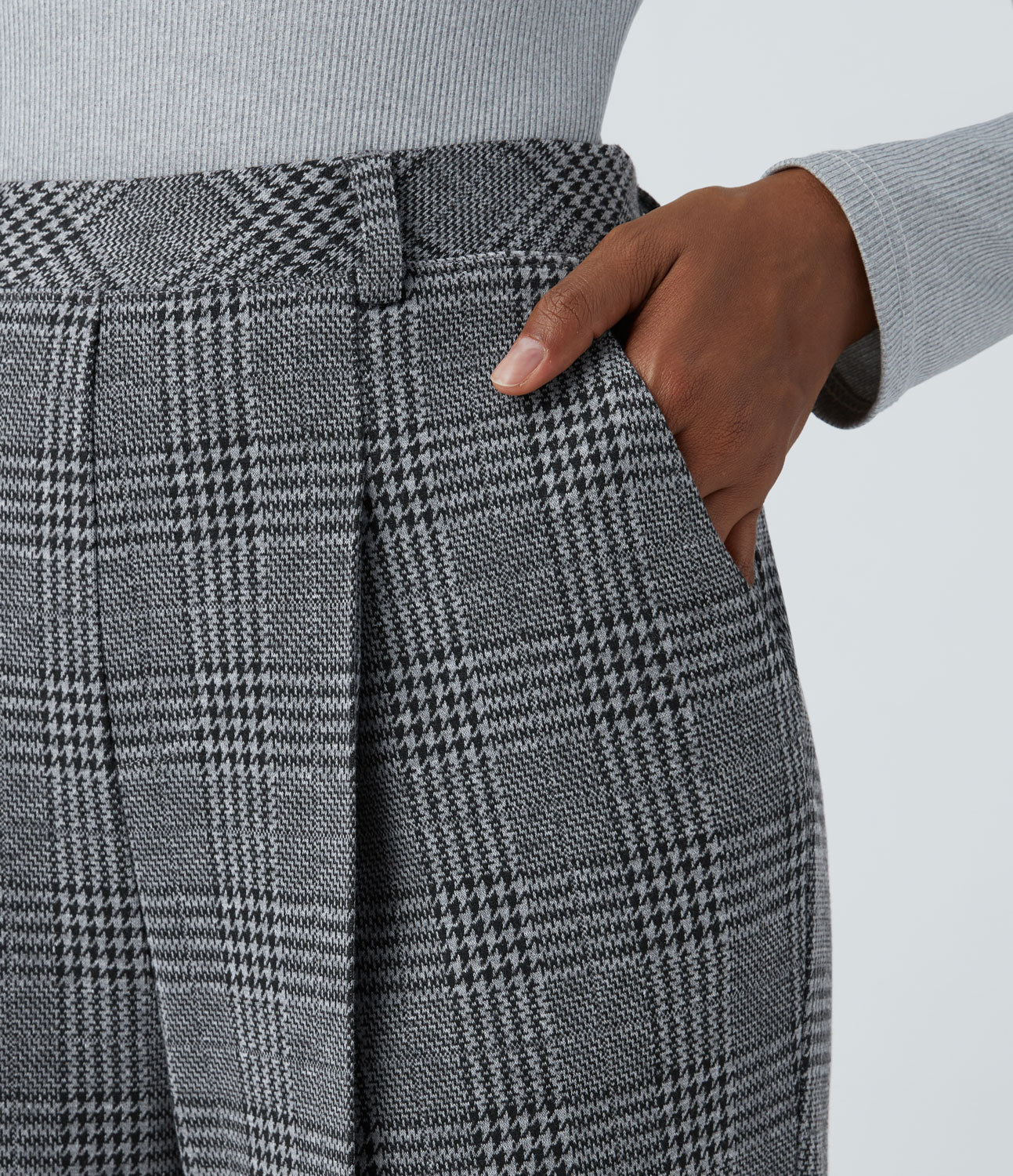 Halara Halara Flexв„ў High Waisted Side Pocket Houndstooth Plaid Tapered Work Pants  - Dark Gray Plaid - XL(regular) sweatpants jogger pants 