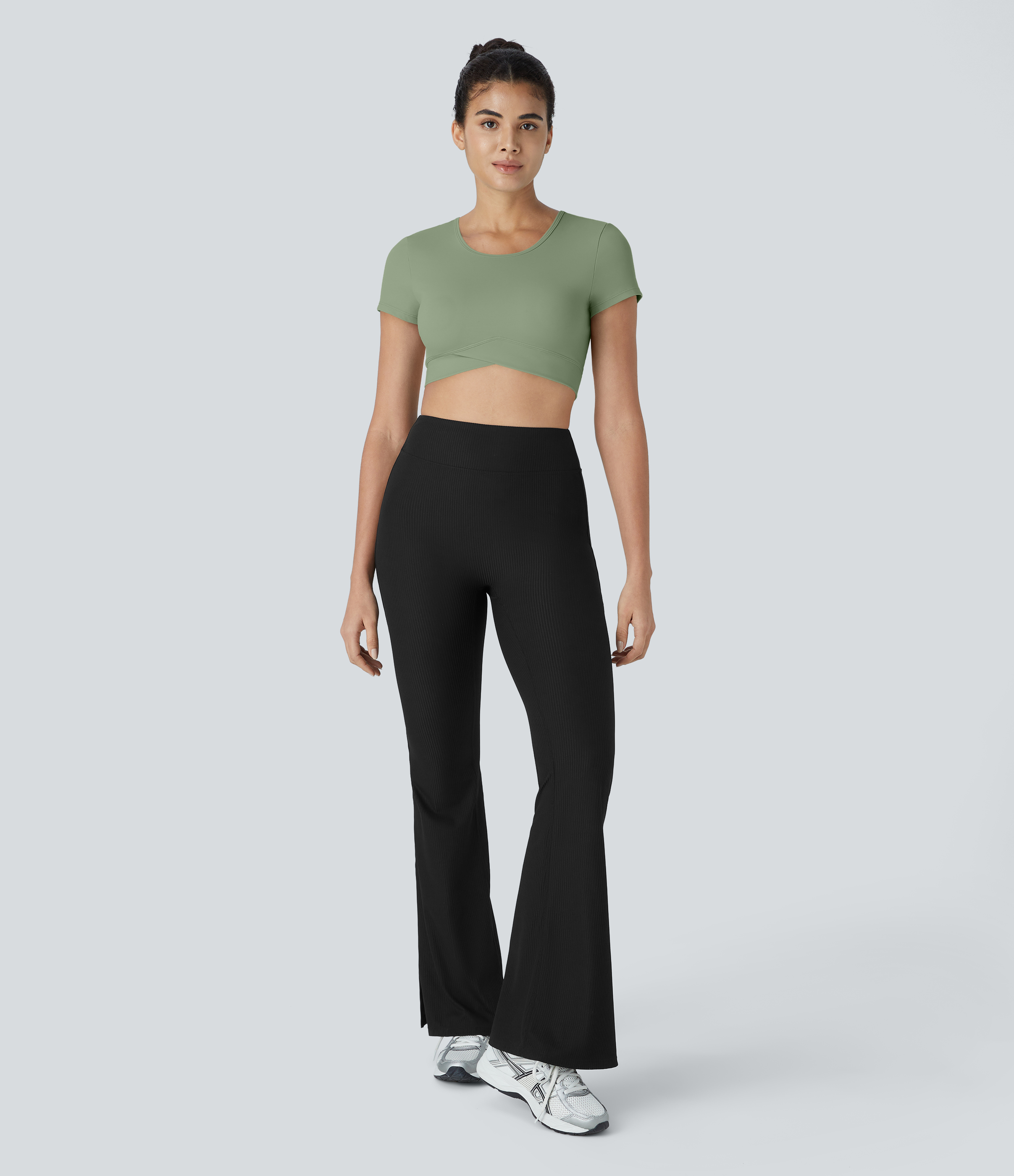 Halara Cloudfulв„ў Fabric Crossover Hem Cropped Sports Top  - Asparagus - S 