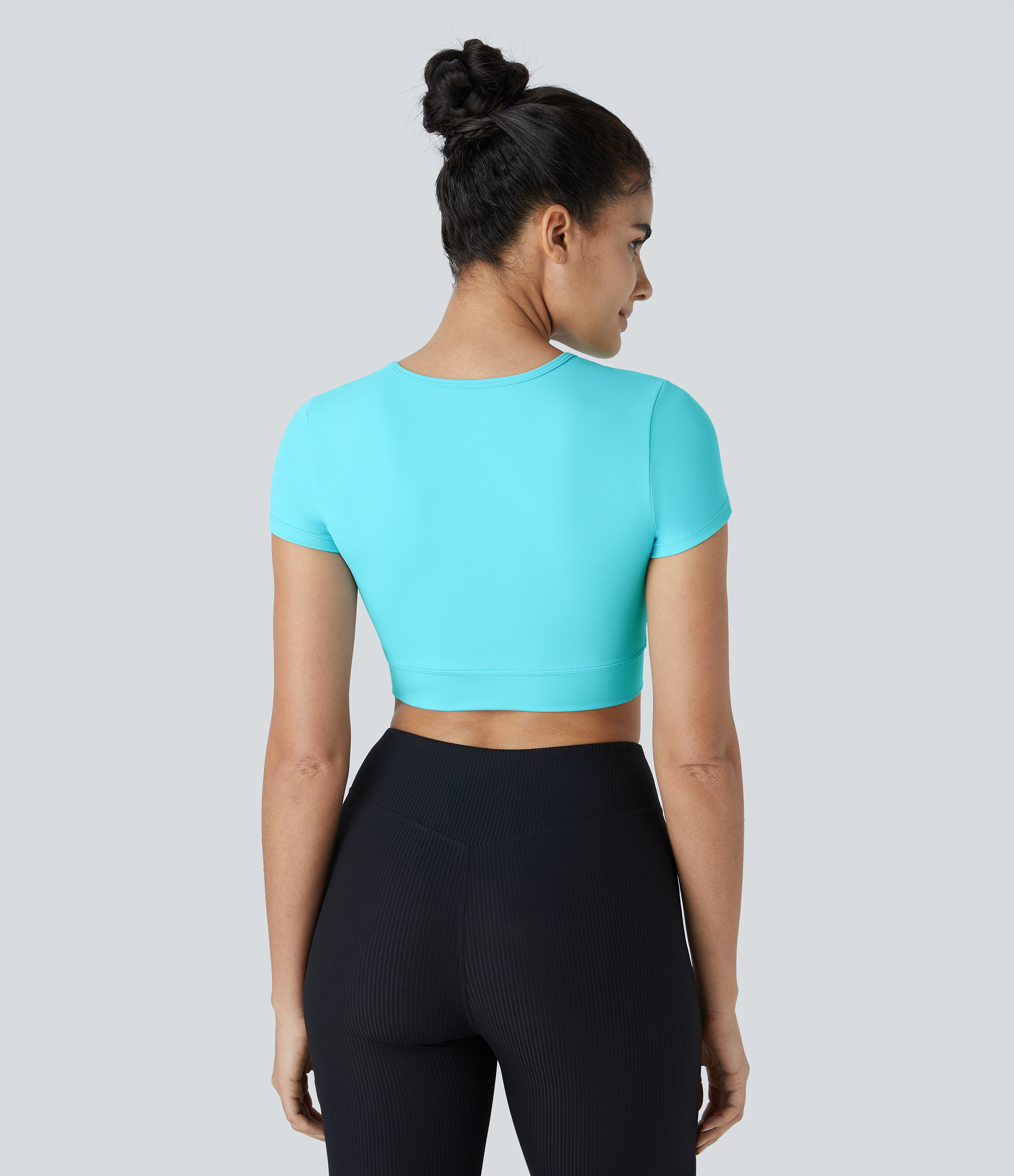 Halara Softlyzeroв„ў Plush Crossover Hem Cropped Sports Top  - Baroque Blue - XS 