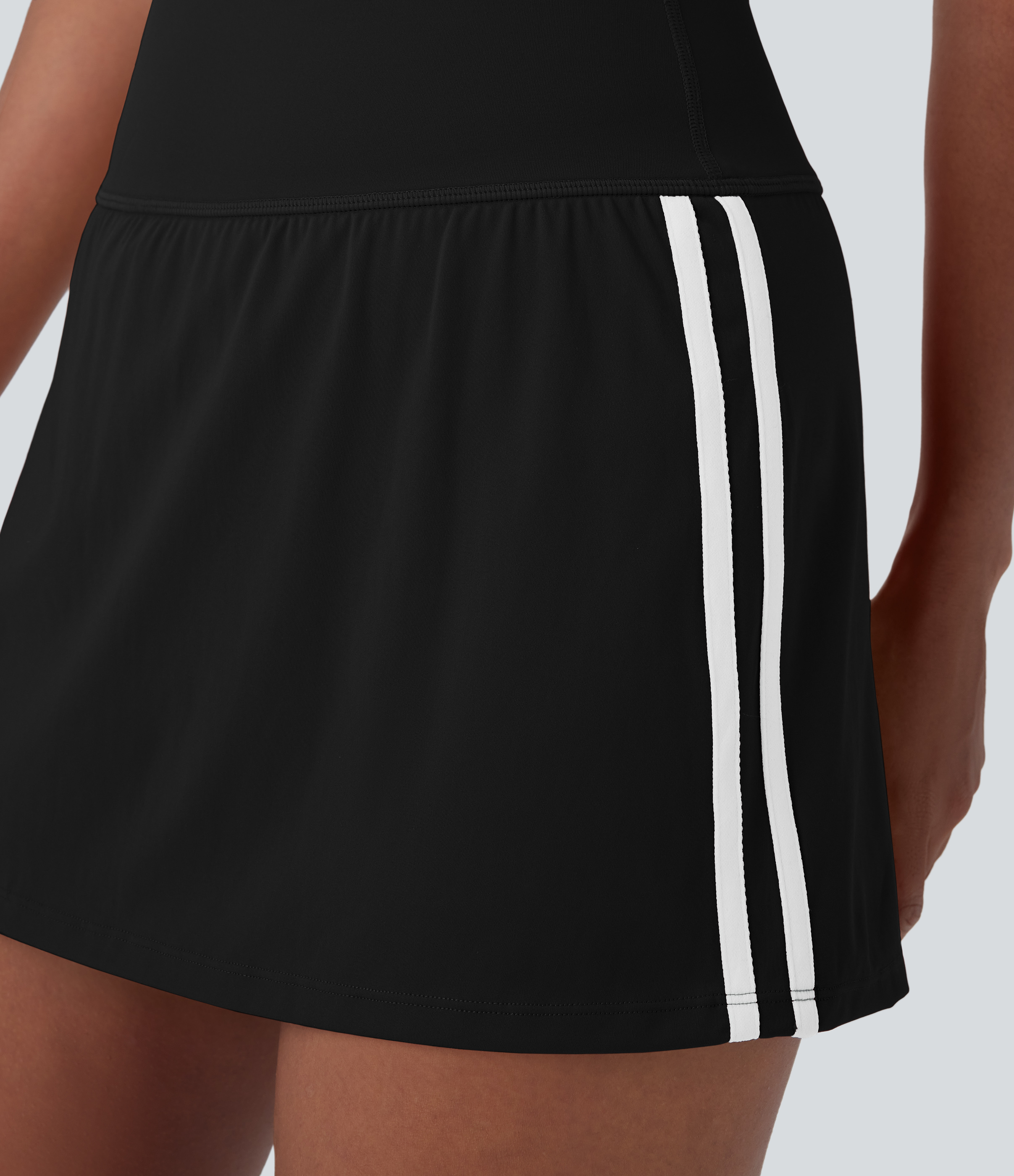 Halara Softlyzeroв„ў QuickDry SoCinched High Waisted Tummy Control 2-in-1 Side Pocket Color Block Mini Quick Dry Pickleball Skirt  - Black - XL(regular) 