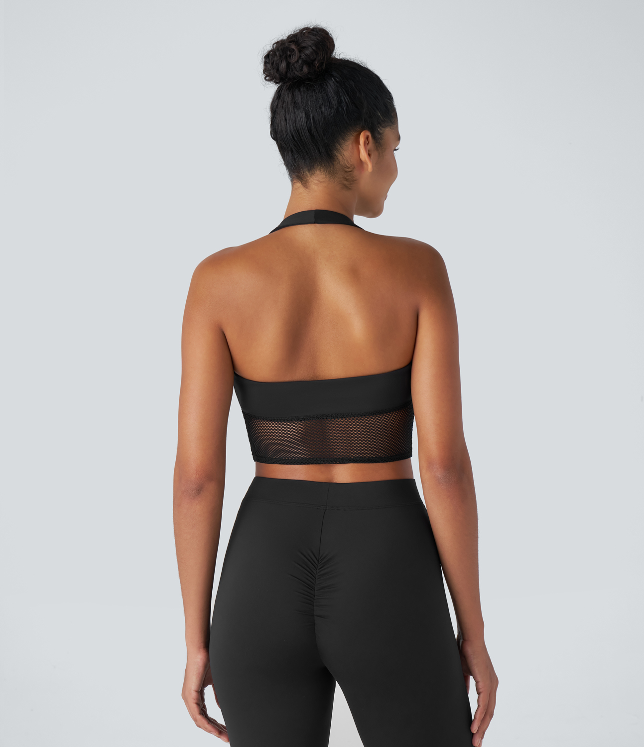 Halara Softlyzeroв„ў Plush Halter Backless Contrast Mesh Cropped Casual Sports Top-UPF50+  - Black - XL 
