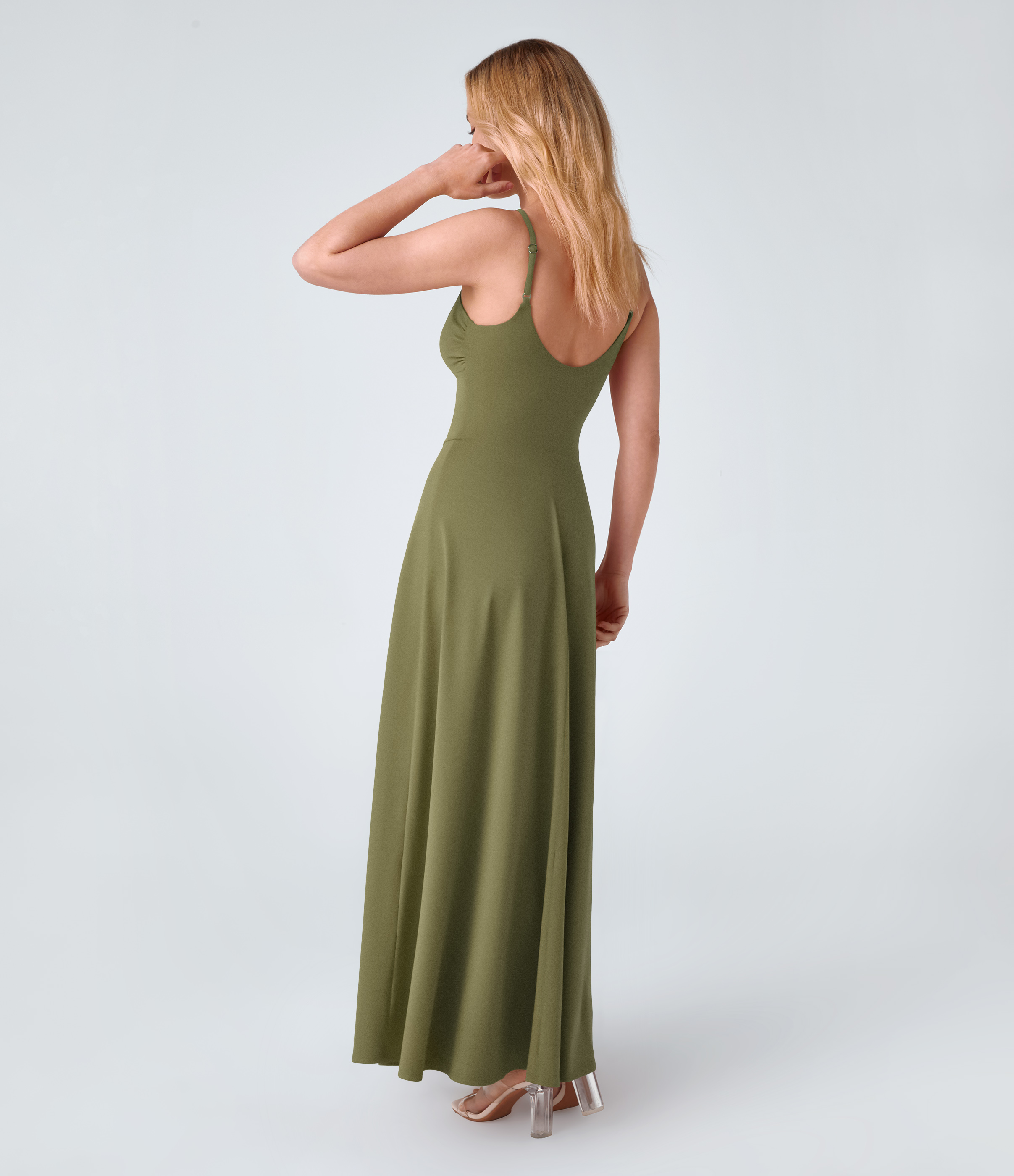 Capulet Olive Robe de Vacances Fluide Bretelles Réglables Dos en U Torsadé Évas / 2