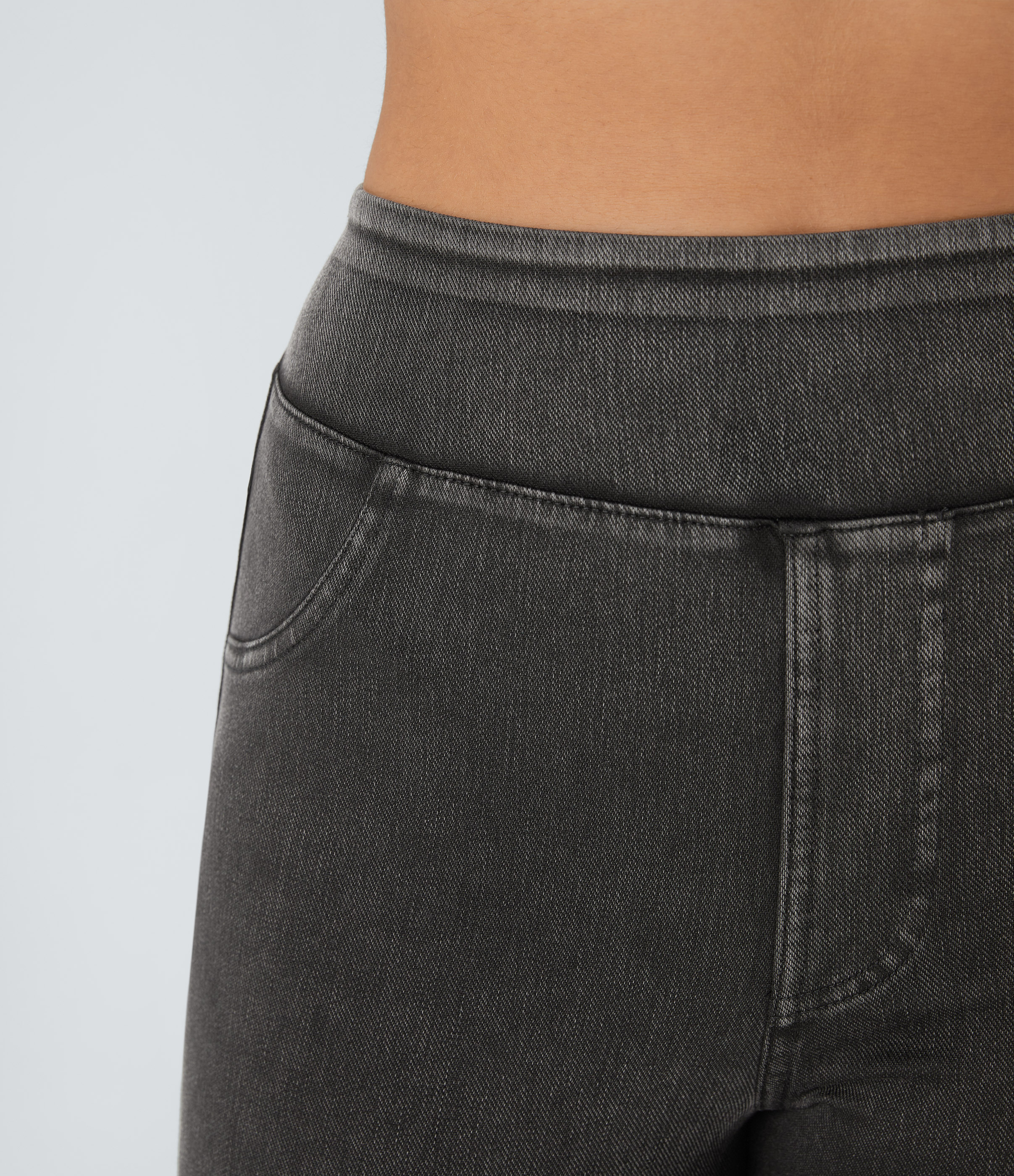 Halara HalaraMagicв„ў High Waisted Back Side Pocket Stretchy Knit Denim Casual Leggings  - Dark Grey Denim - XS(full_length) 