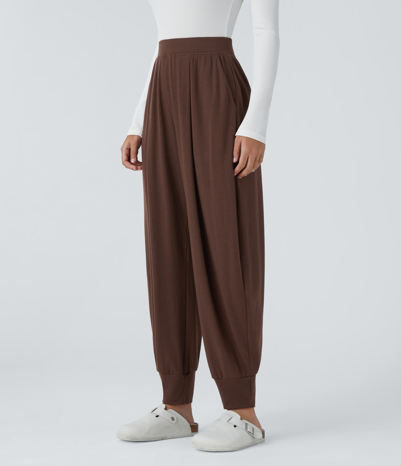 Halara Ribbed Knit High Waisted Plicated Side Pocket Casual Joggers  - Chocolate Fondant - S(regular) 