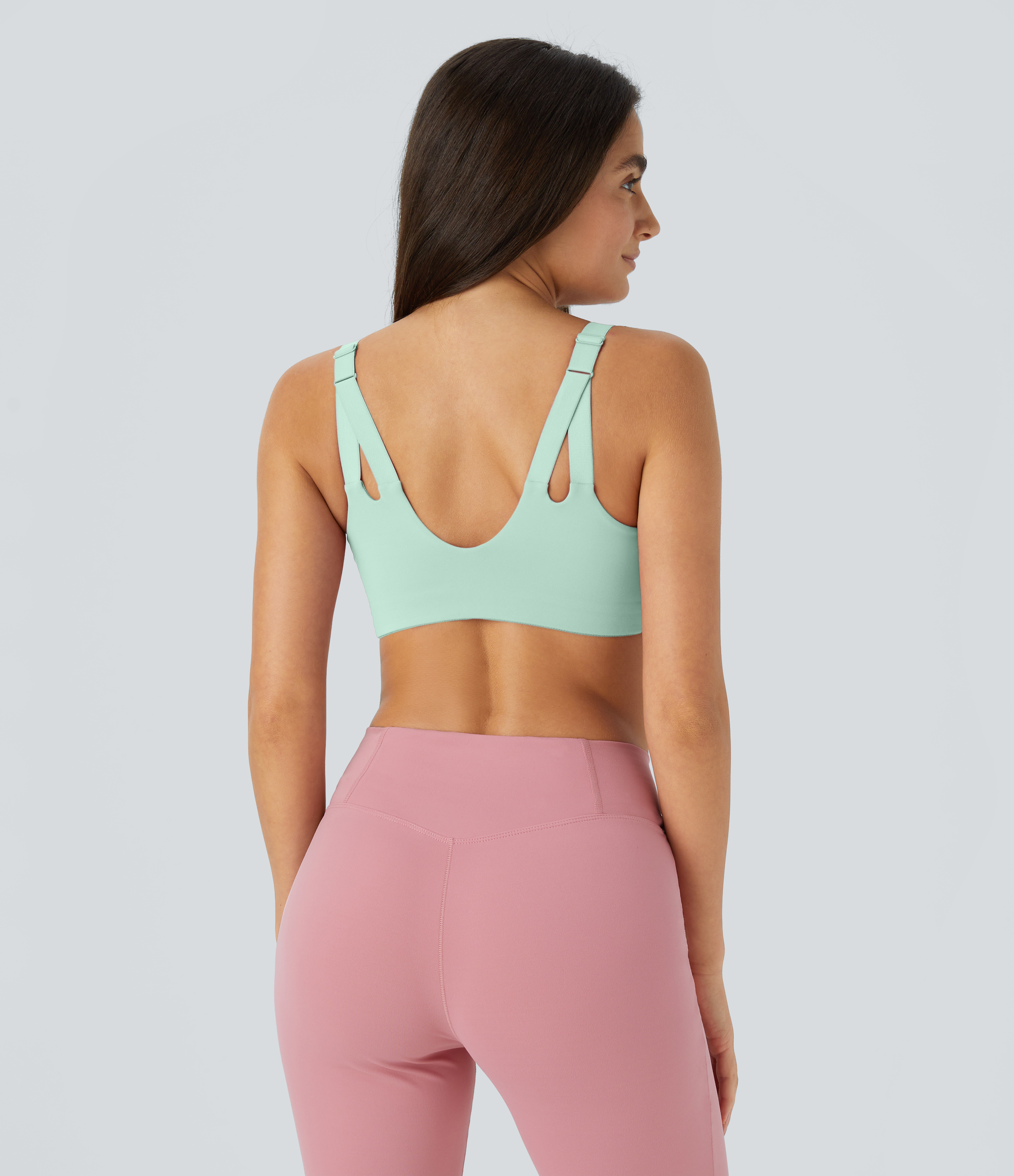 Halara Low Support Adjustable Strap Cut Out Yoga Sports Bra - Seafoam - M