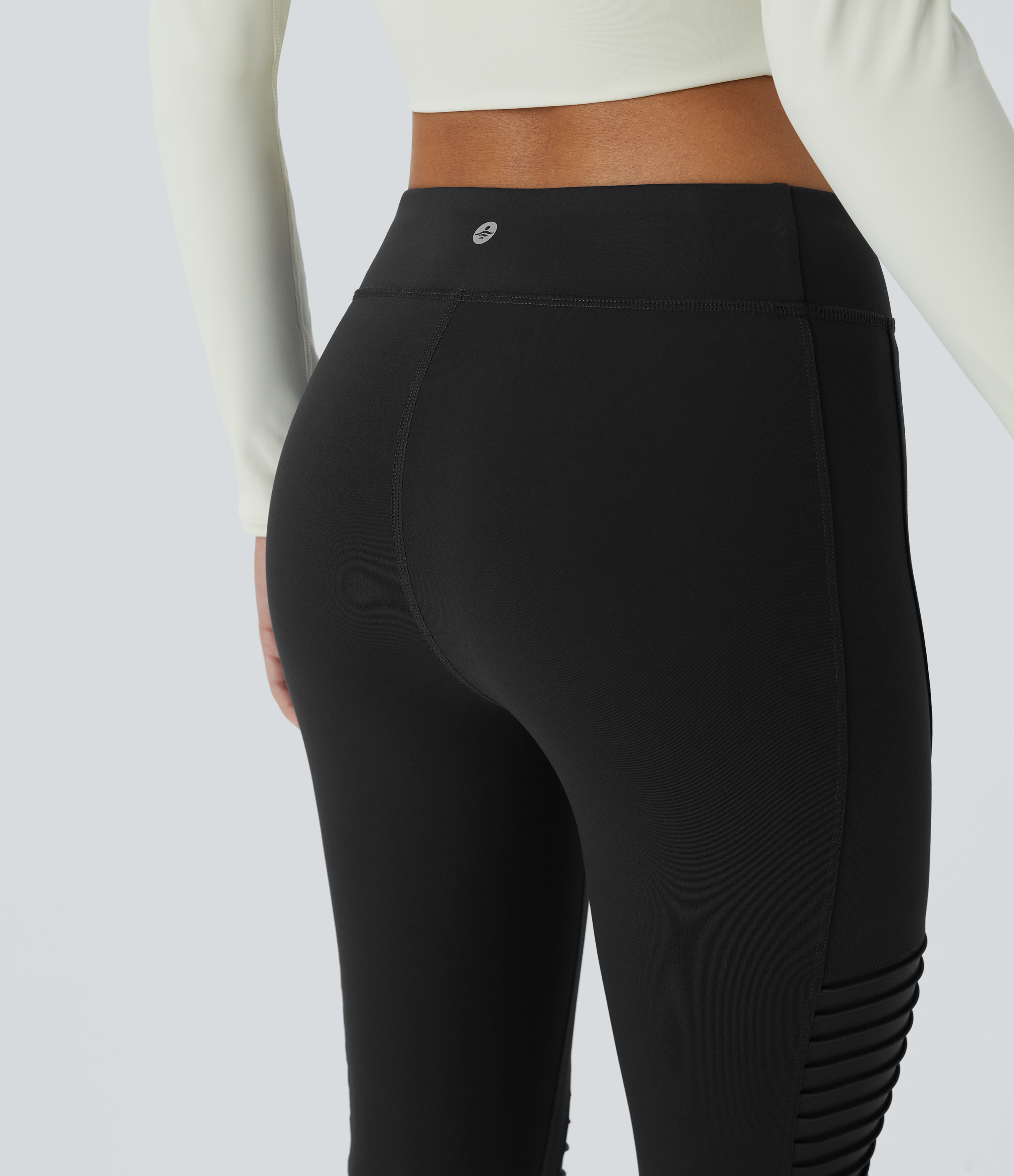 Halara HaloTek Airв„ў Mid Rise Contrast Foil Print 7/8 Casual Moto Leggings  - Black - M(7/8) gym leggings leggings with pockets 