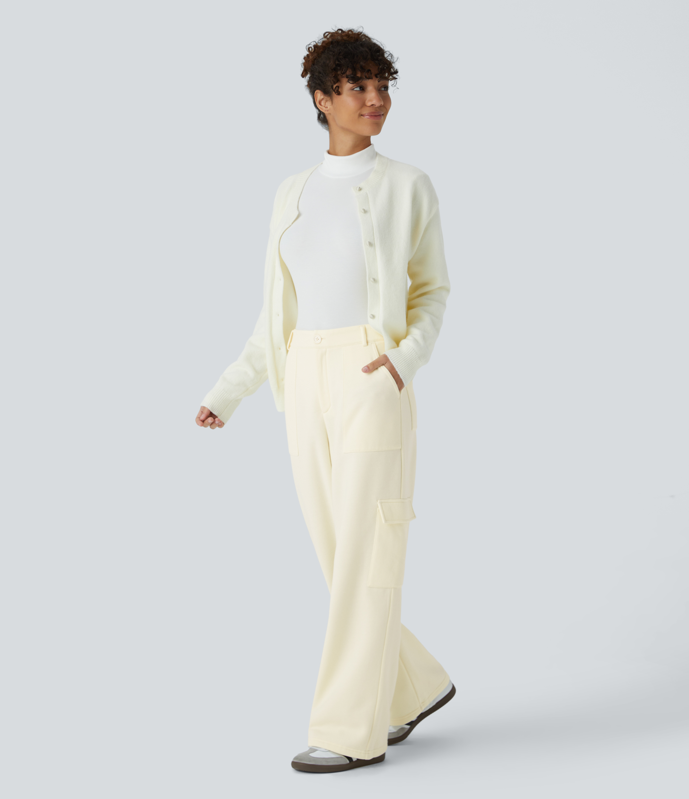 Halara Mid Rise Button Zipper Multiple Pockets Fleece Casual Cargo Pants  - Vanilla Ice - M(regular) sweatpants jogger pants 