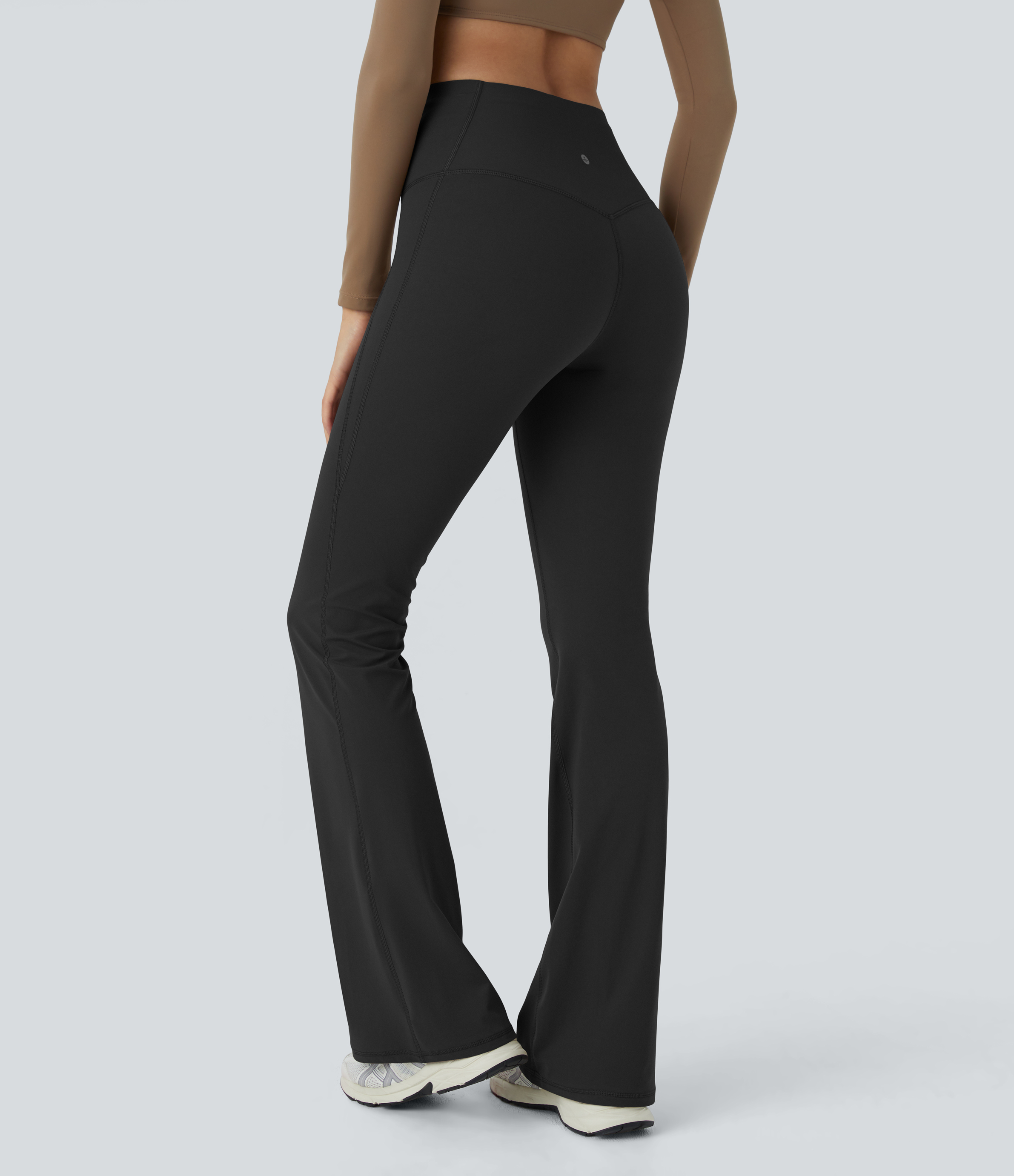 Halara SoCinched High Waisted Tummy Control Shaping Yoga UltraSculpt Flare Leggings  - Black - M(regular) gym leggings leggings with pockets 