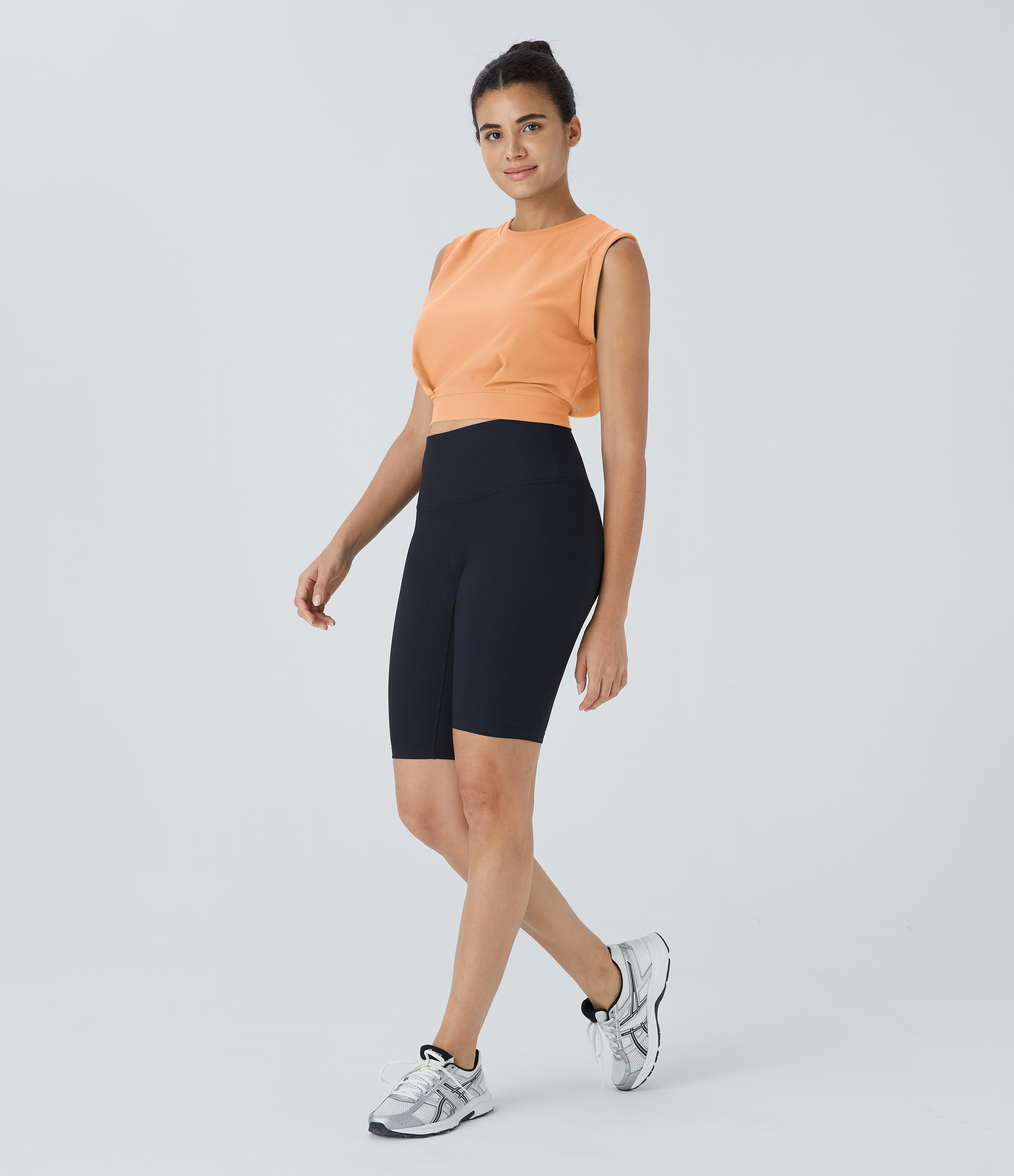 Halara Patitoffв„ў Flow Pet Hair Resistant Crew Neck Sleeveless Cropped Yoga Tank Top Tank Top - Peach Cobbler - XL golf tops halter top 