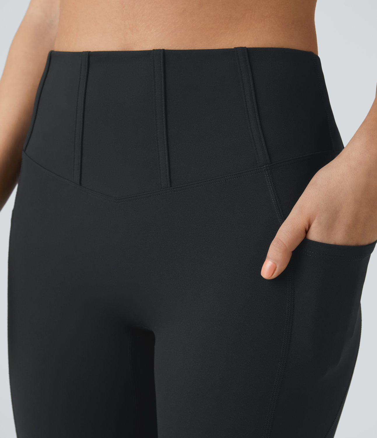 Halara High Waisted Side Pocket 7/8 Yoga Leggings  - Black - XS gym leggings leggings with pockets leggings with butt lift 