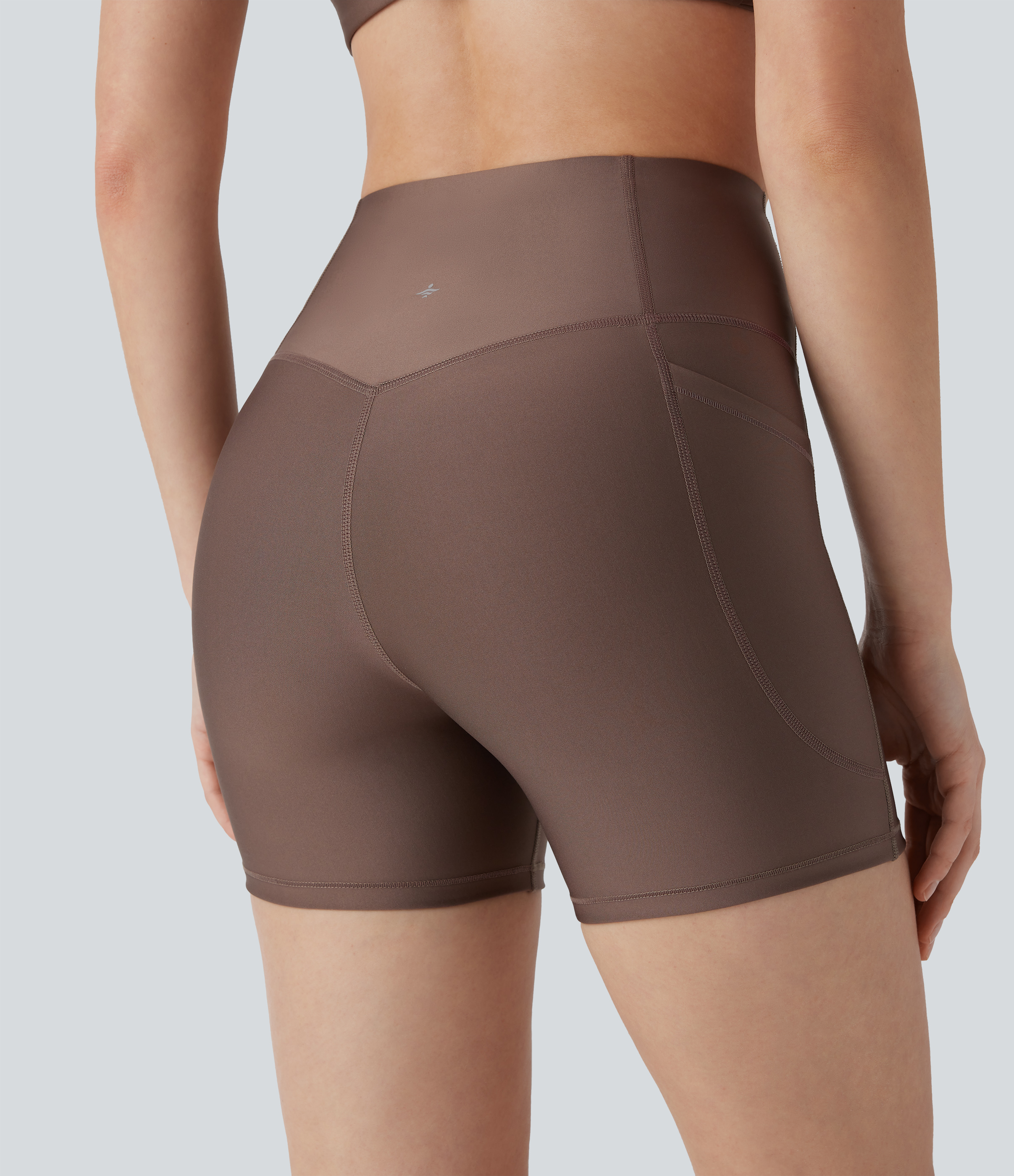 Halara SoCinched High Waisted Tummy Control Side Pocket Sheen Running Biker Shorts 5``  - Hay Brown - XS biker shorts women 