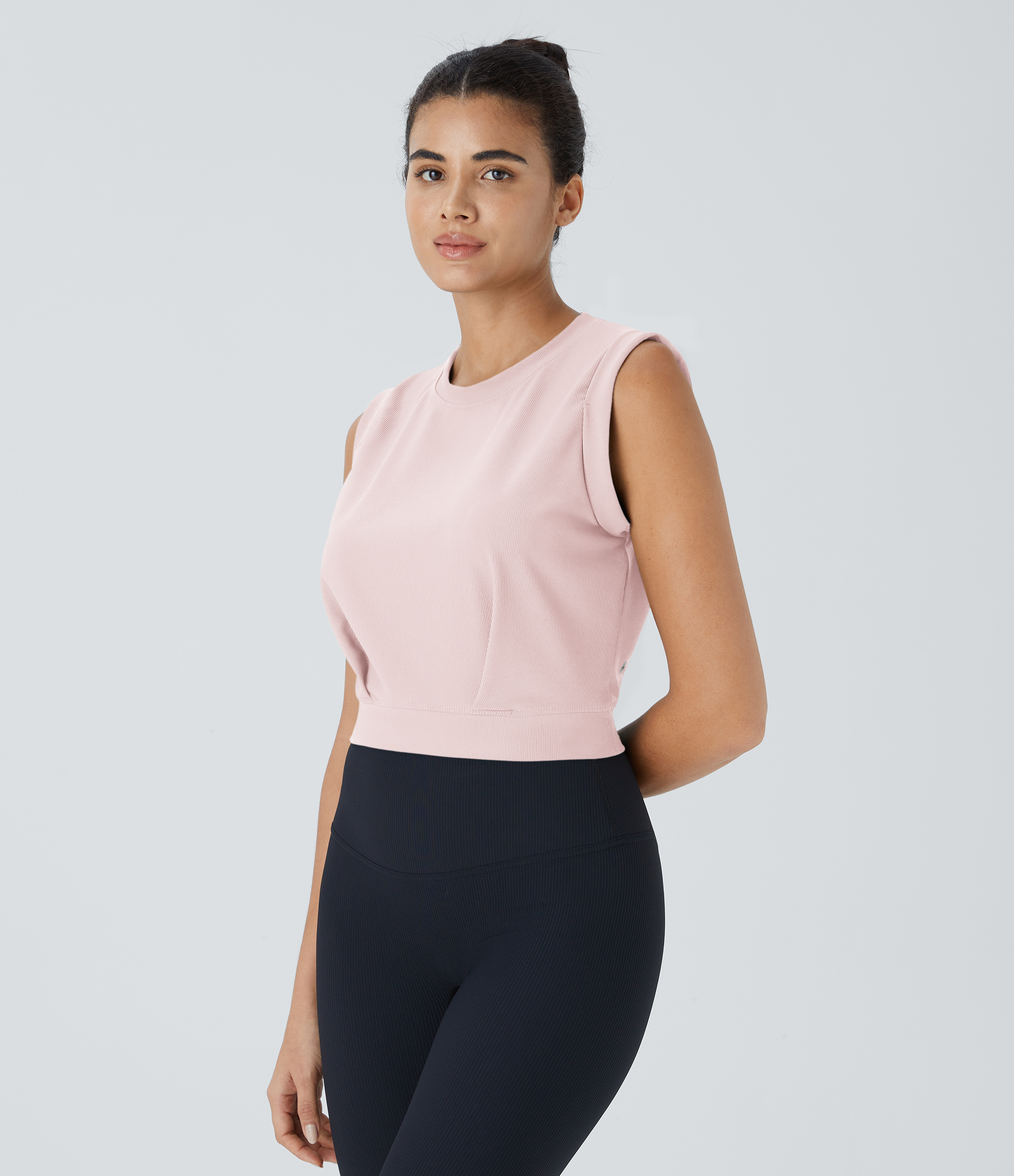 Halara Patitoffв„ў Flow Pet Hair Resistant Crew Neck Sleeveless Cropped Yoga Tank Top Tank Top - Primrose Pink - S golf tops halter top 