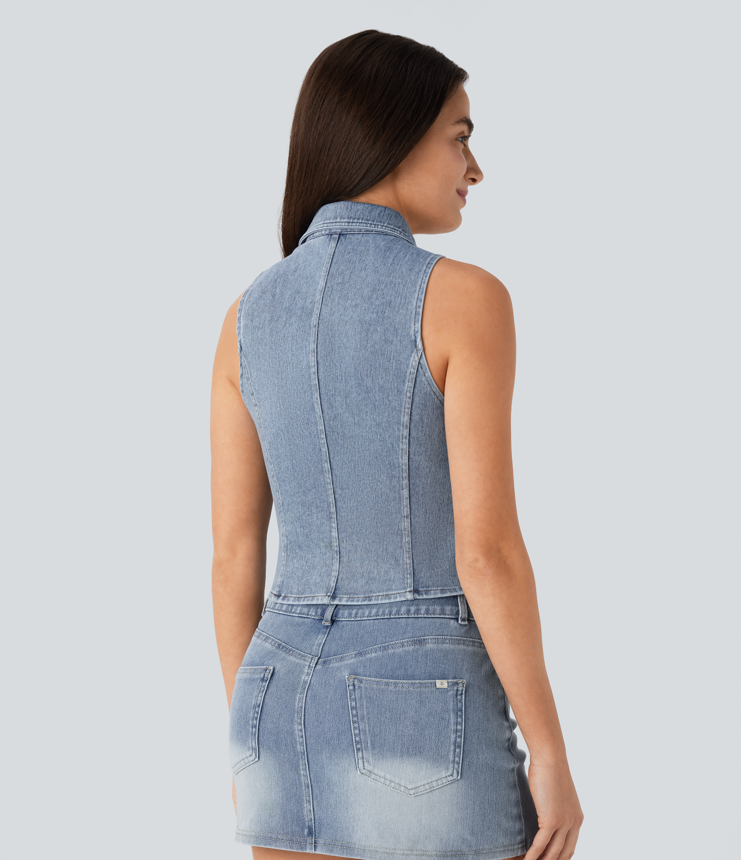 Light Azure Blue Denim Camiseta Halara Flex™ Denim sin mangas corta mezclilla elástico botón cuello / 2