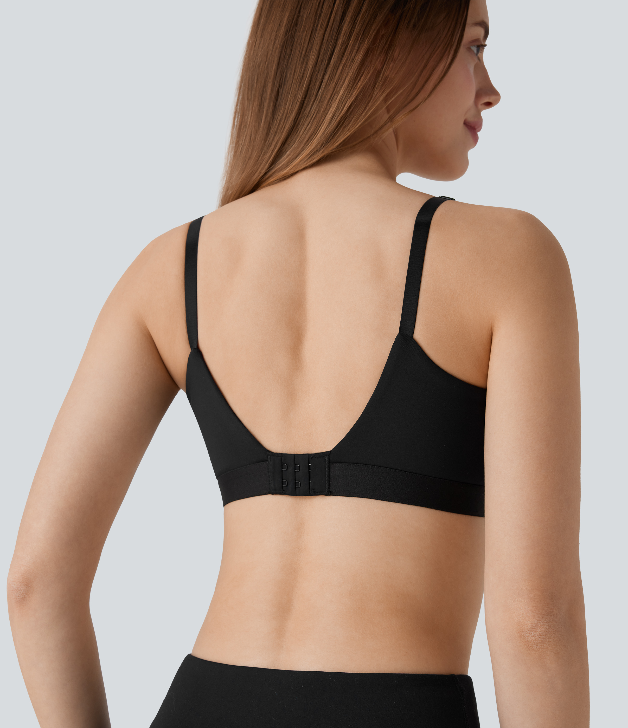 Halara SpeedWaveв„ў Medium Support Backless Adjustable Hook Quick Dry Nursing Workout Sports Bra  - Black - XL push up bra strapless bra 