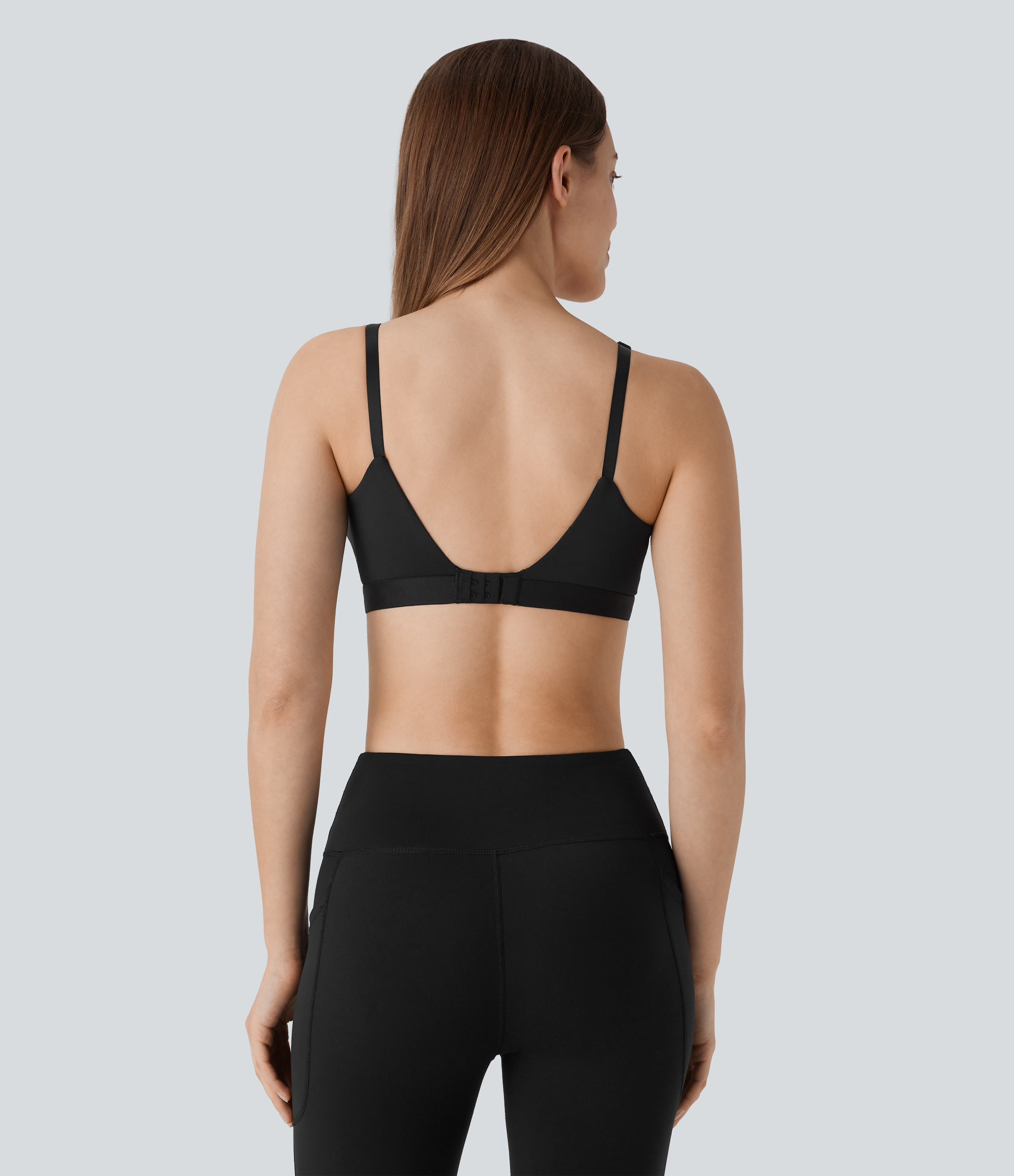 Halara SpeedWaveв„ў Medium Support Backless Adjustable Hook Quick Dry Nursing Workout Sports Bra  - Black - XL push up bra strapless bra 