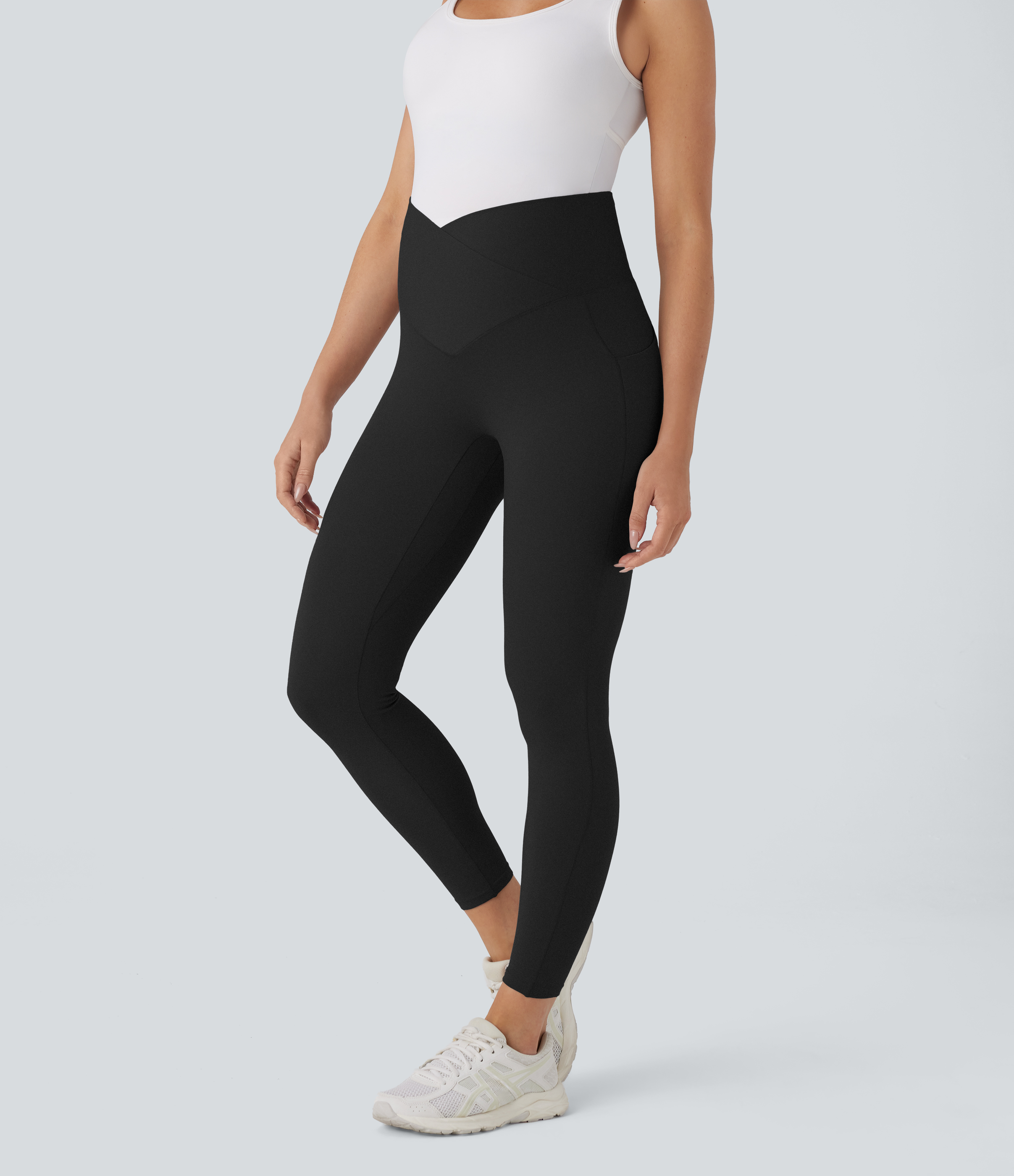 Halara Softlyzeroв„ў Super High Waisted Crossover Side Pocket 7/8 Yoga Maternity Leggings-UPF50+  - Black - L(7/8) gym leggings 