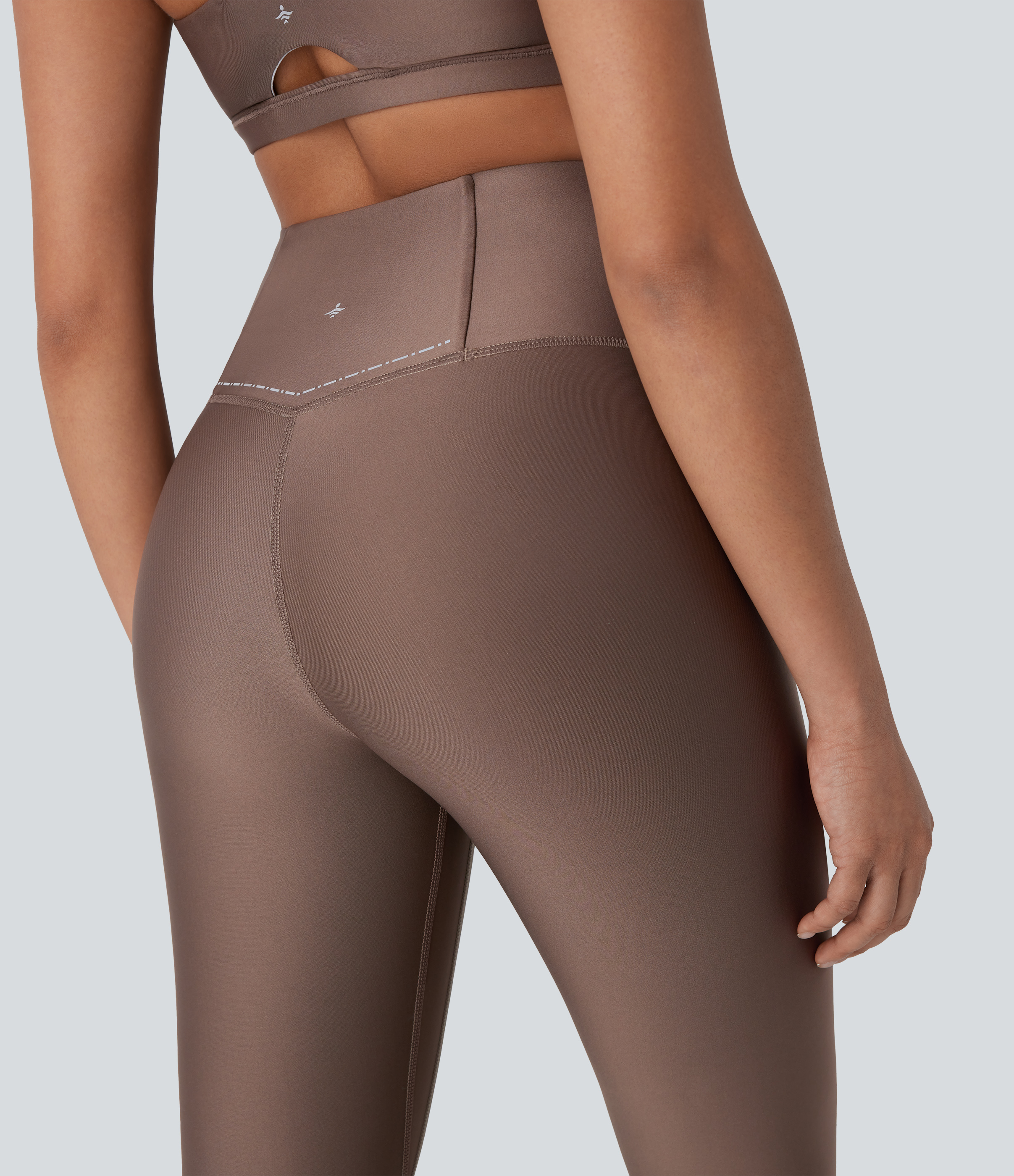 Halara SoCinched High Waisted Tummy Control Reflective Line Back Pocket Sheen Running Leggings  - Hay Brown - XL(7/8) gym leggings 