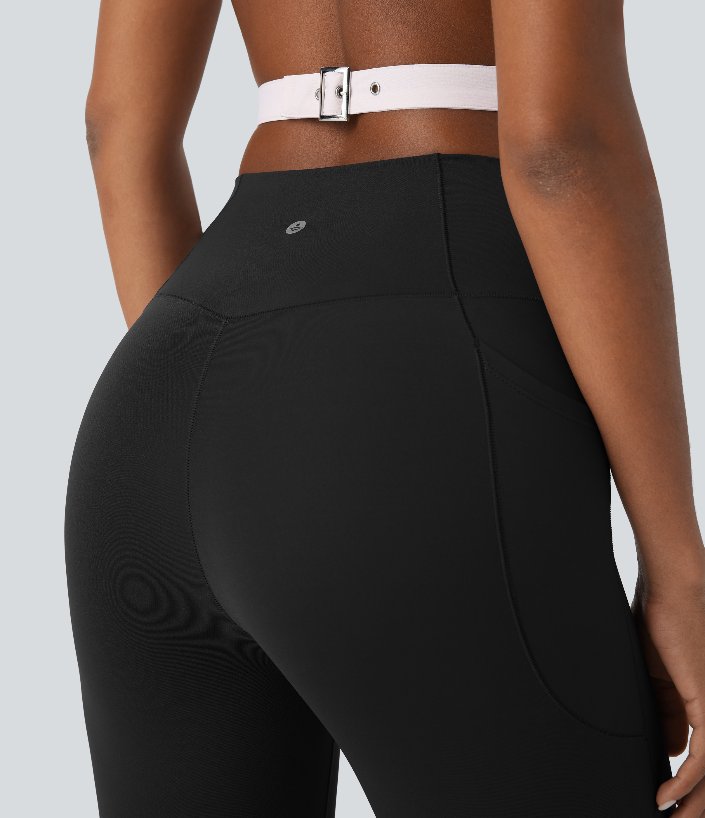 Halara PatitoffВ® 2.0 Pet Hair Resistant High Waisted Crossover Side Pocket Capri Yoga Leggings  - Black - XS gym leggings 