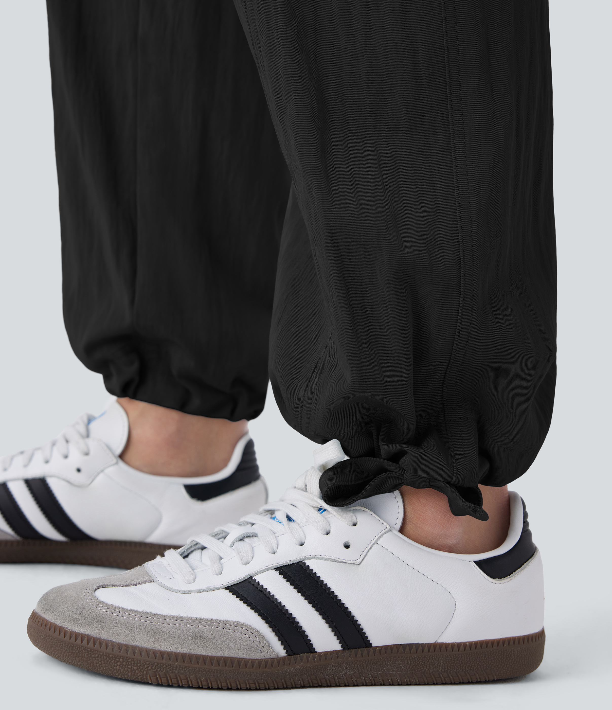 Halara Mid Rise Multiple Pockets Drawstring Hem Cargo Casual Pants  - Black - S(regular) 